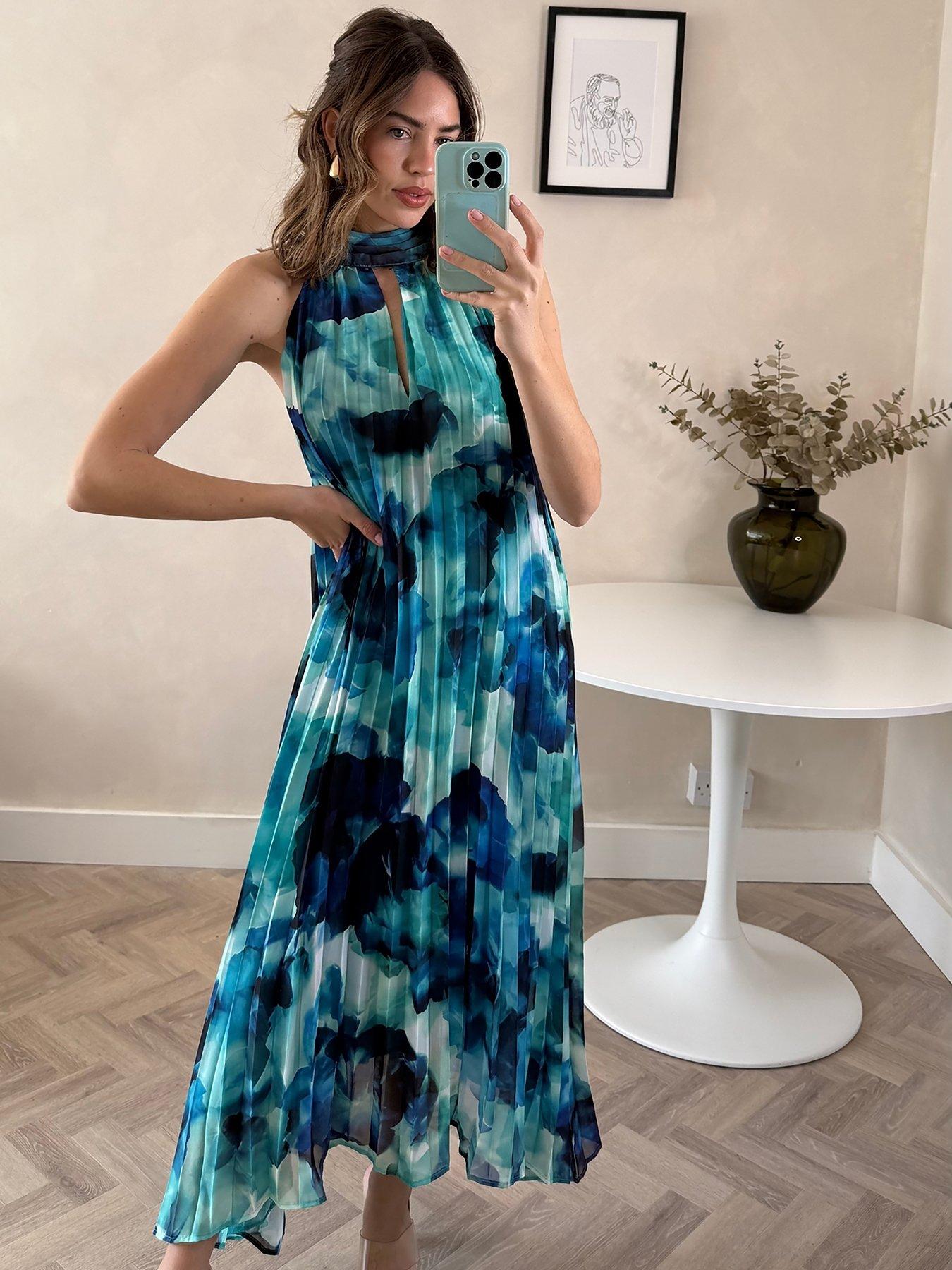 Style Cheat Halter Neck Pleated Trapeze Dress - Blue