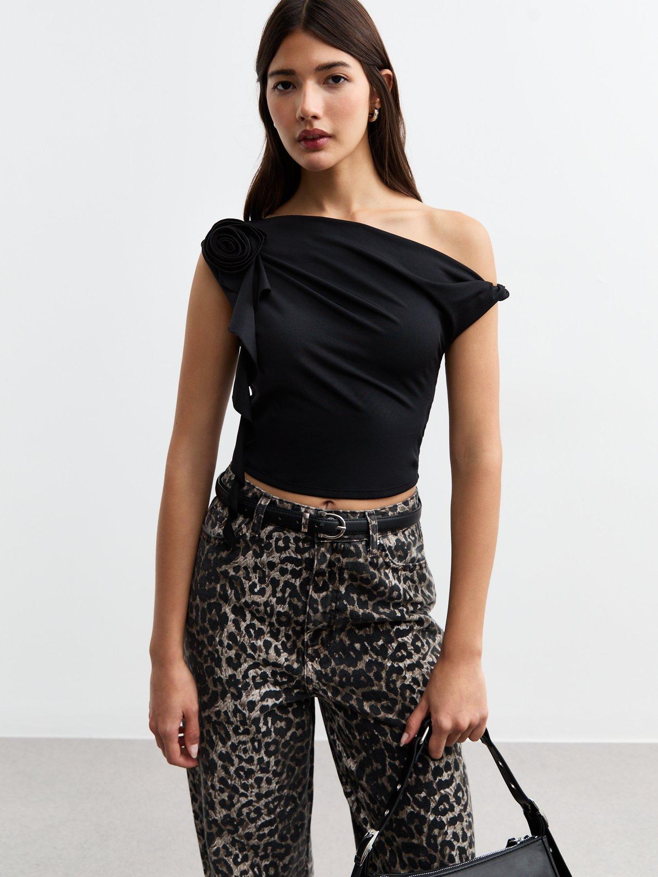 Image 1 of 4 of New Look Off The Shoulder Cropped Top - Black