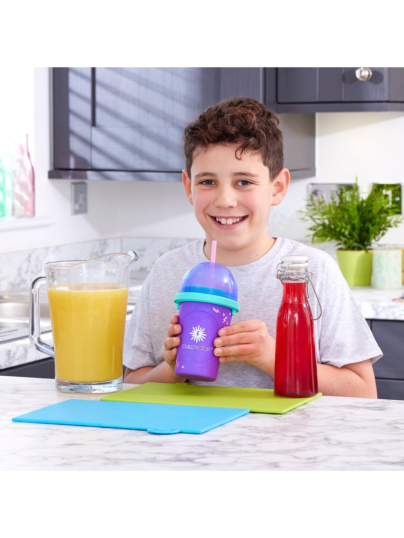 Image 6 of 8 of Chill Factor Slushy Maker Colour Shock - Power Purple