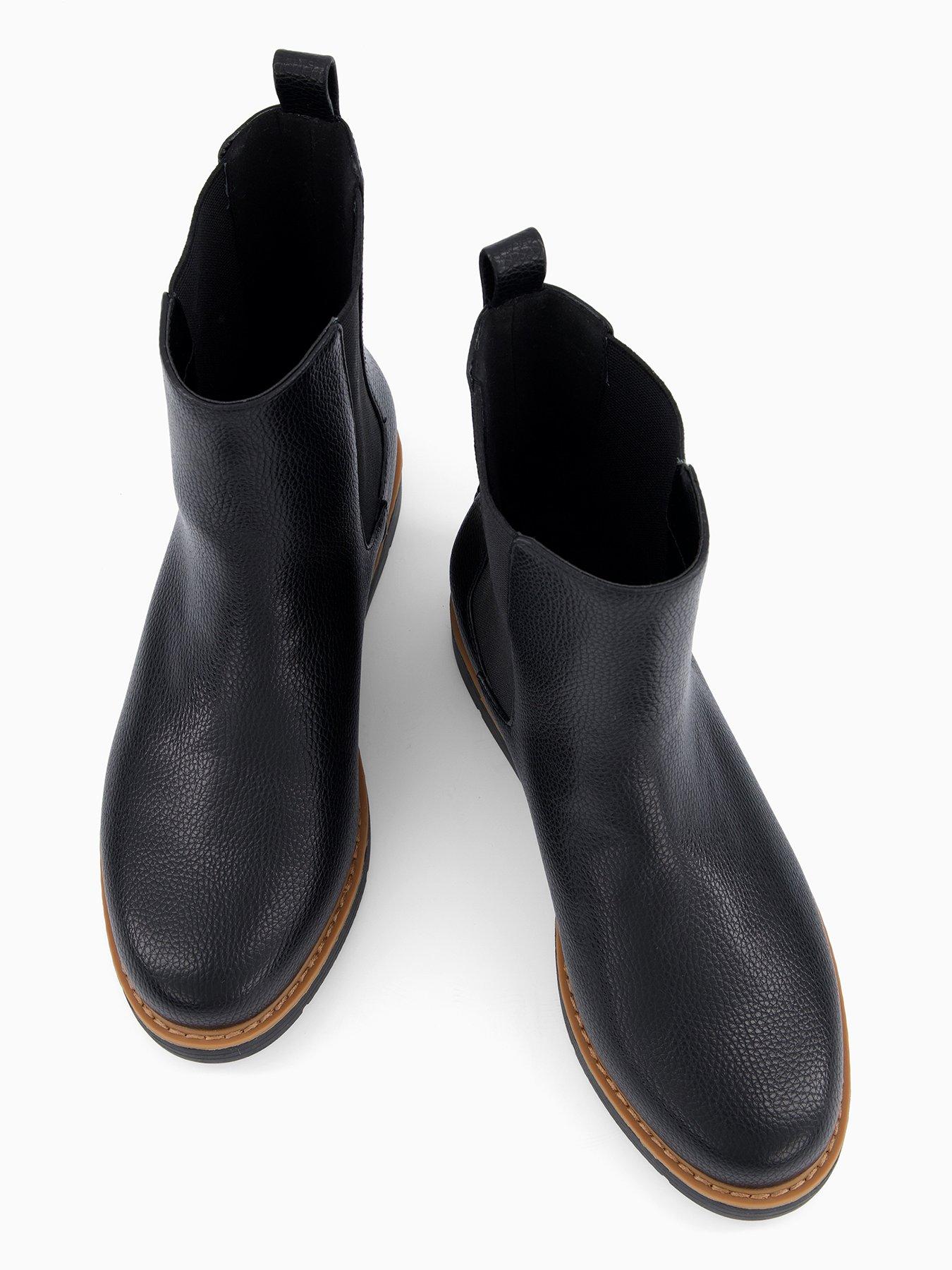Image 4 of 7 of V by Very Flatform Chelsea Ankle Boot - Black