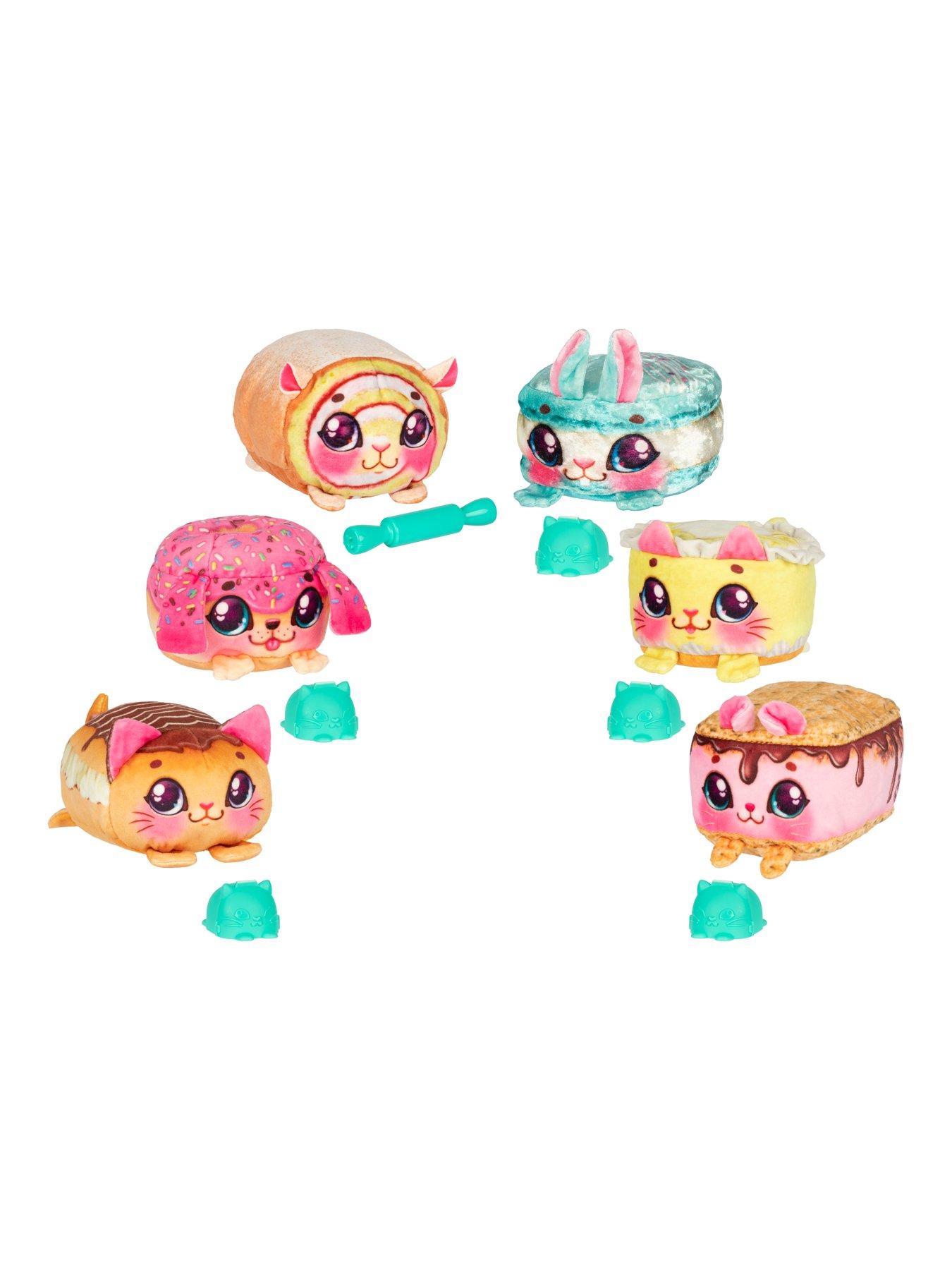 Image 7 of 7 of Cookeez Makery Lil Bakez Mix &amp; Make a Surprise Bake.