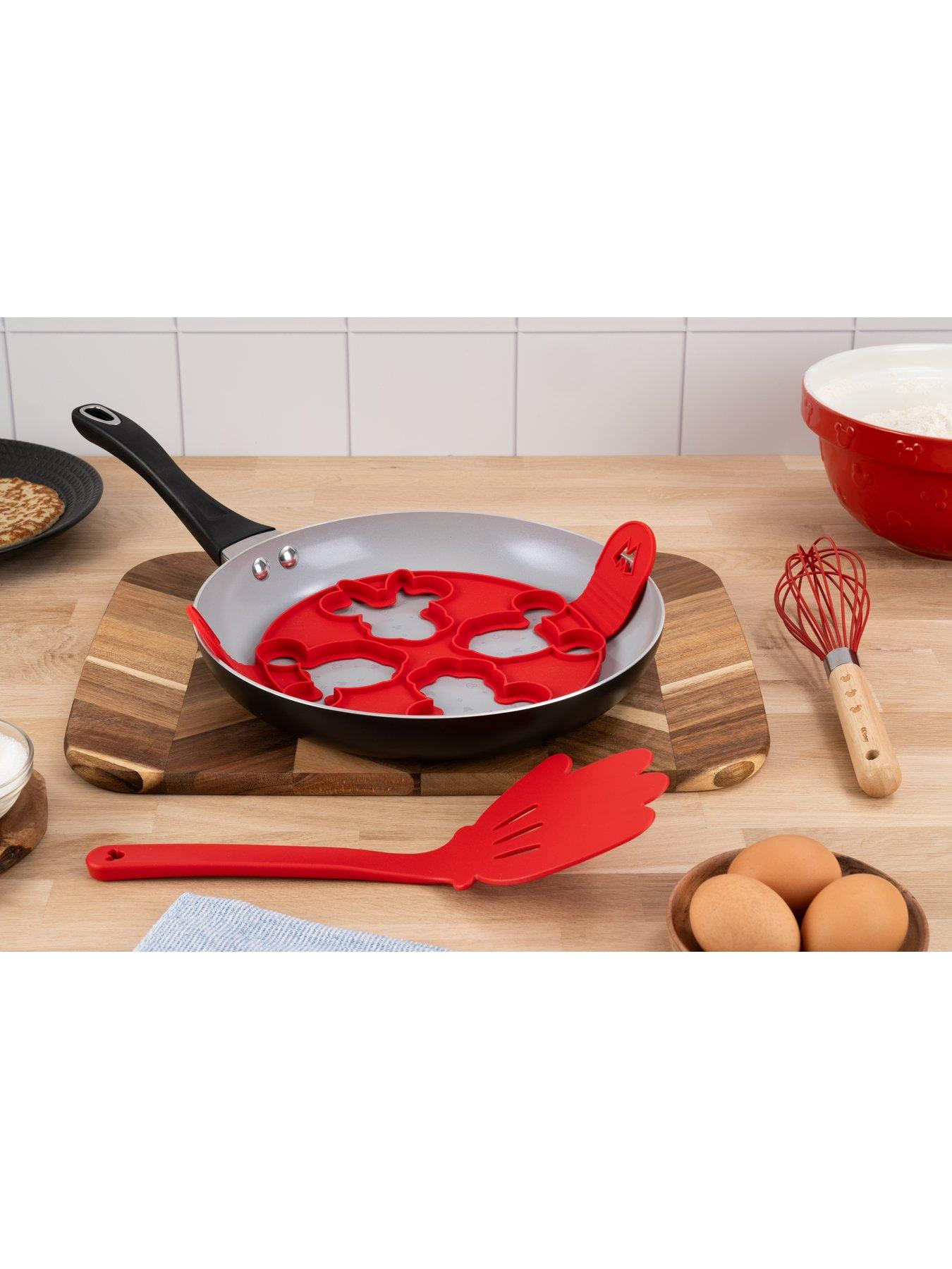 disney-prestige-disney-monochrome-ceramic-non-stick-pancake-pan-utensil-setback