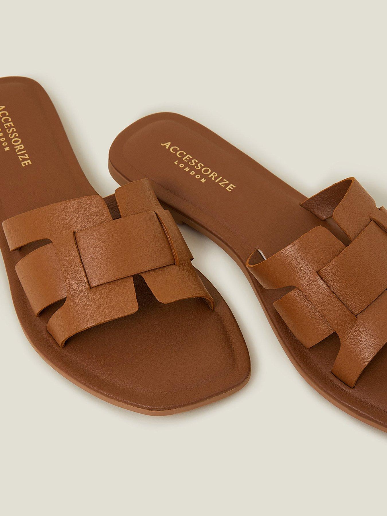 Image 3 of 4 of Accessorize Leather Geometric Cut Out Slider - Tan