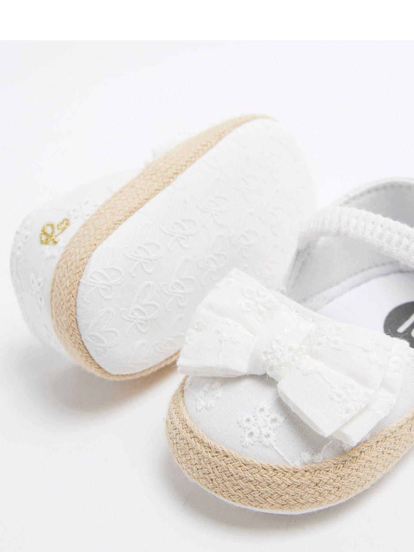 Image 5 of 5 of River Island Baby Baby Girls Broderie Bow Sandals - Cream
