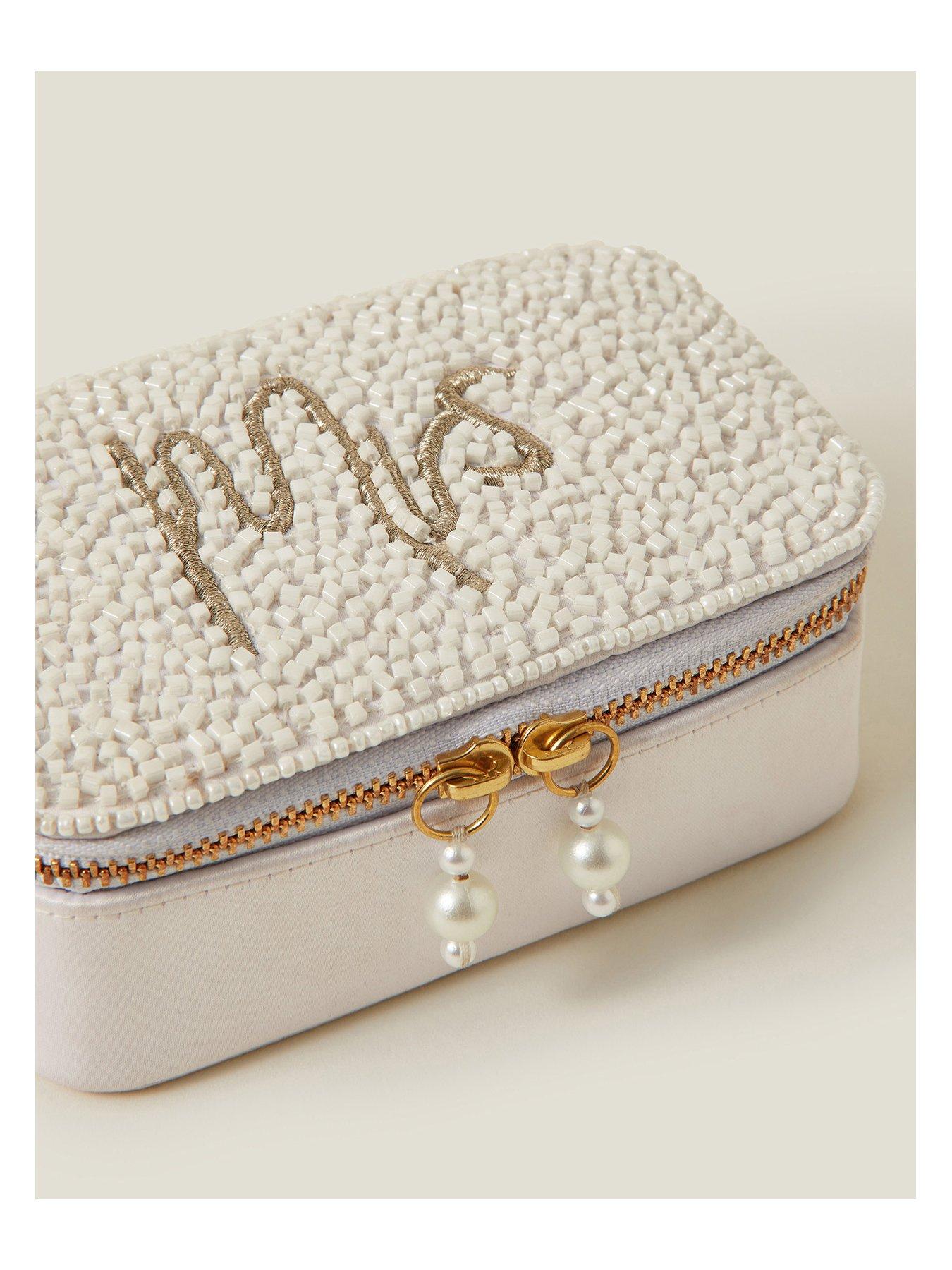 Image 2 of 3 of Accessorize Bridal Mrs Jewellery Box - Cream