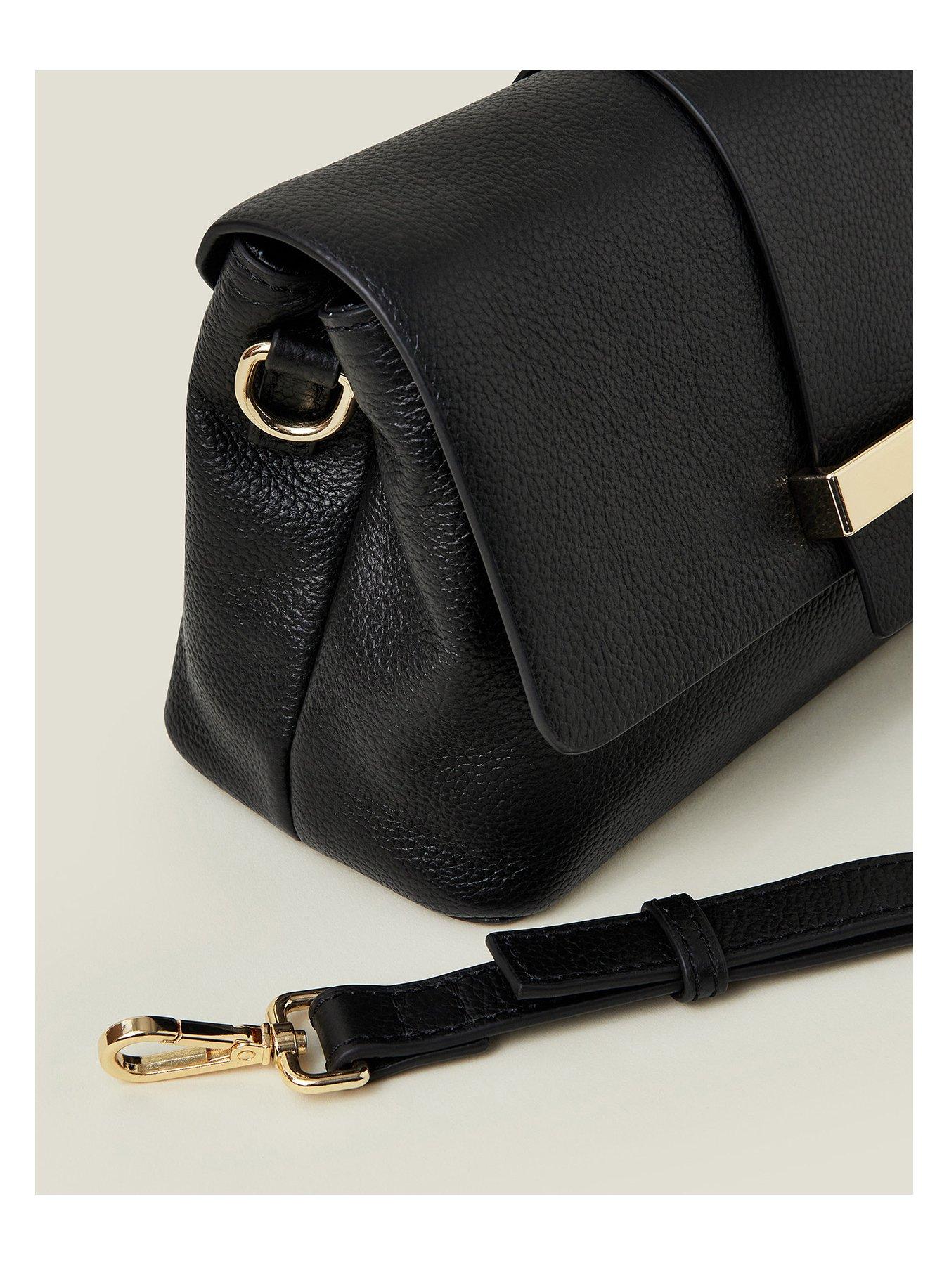 accessorize-leather-metal-bar-cross-body-blackoutfit