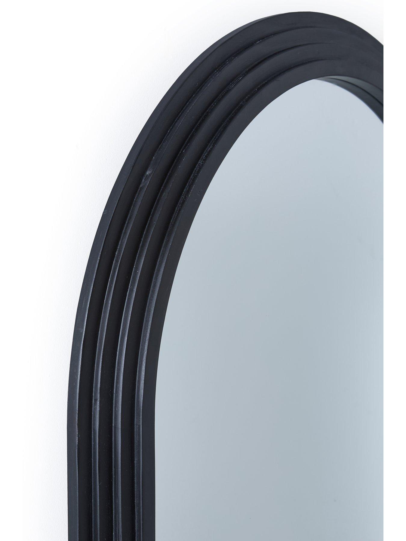 the-very-collection-arched-black-ribbed-edge-mirror-77x90cmoutfit