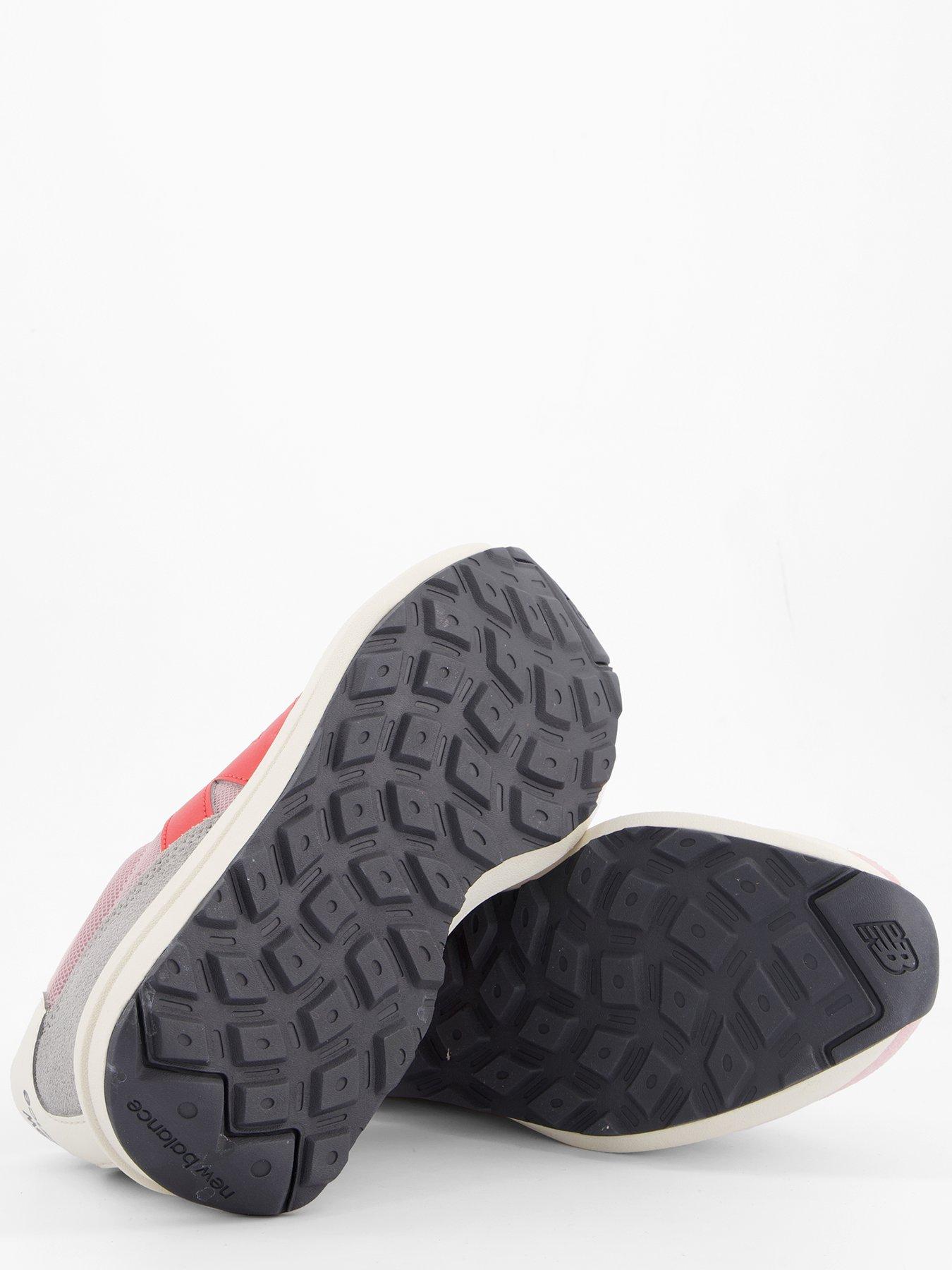 Image 4 of 7 of New Balance Junior 370 Lace Up Trainers - Rose Sugar