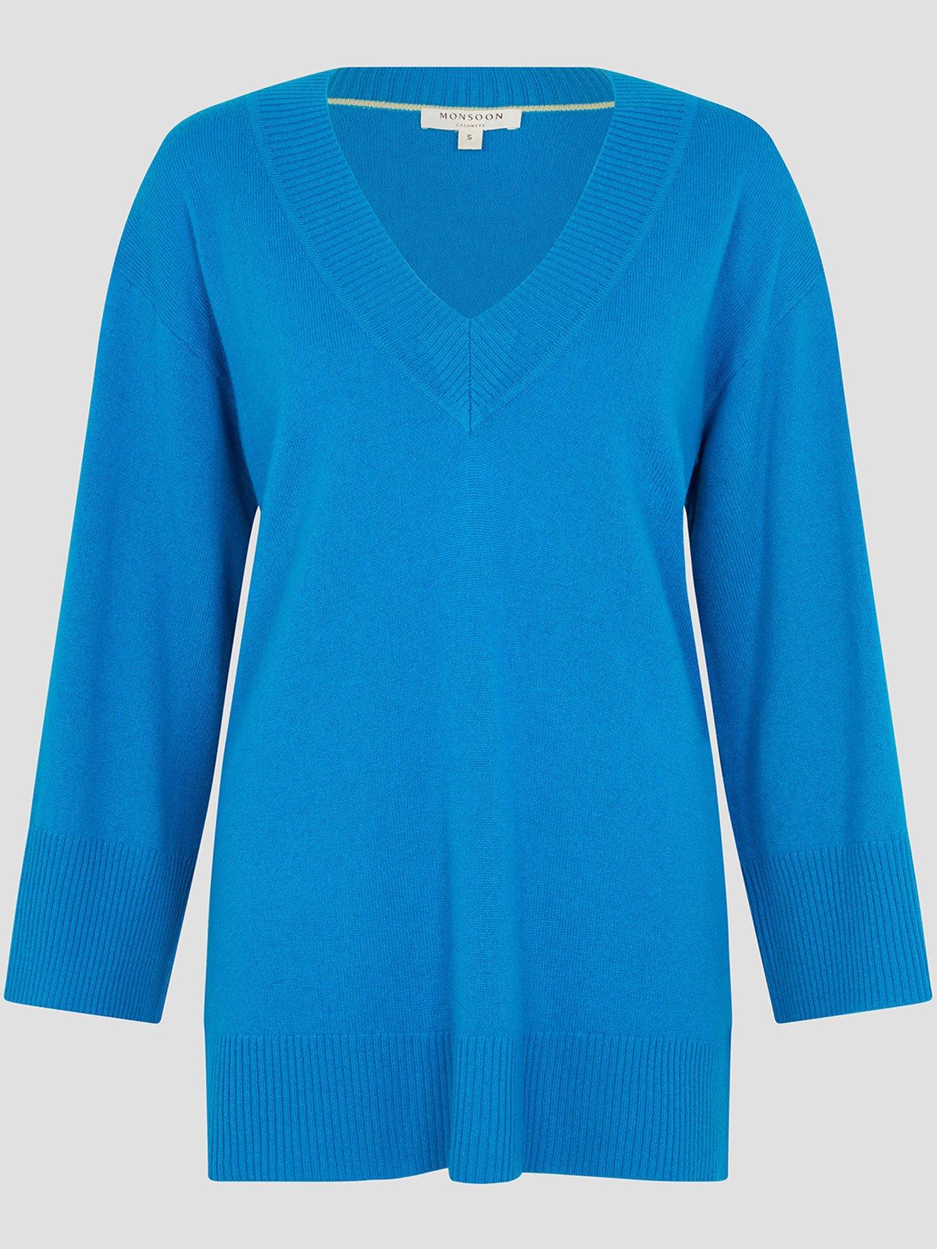 monsoon-cree-v-neck-cashmere-jumper-blueoutfit