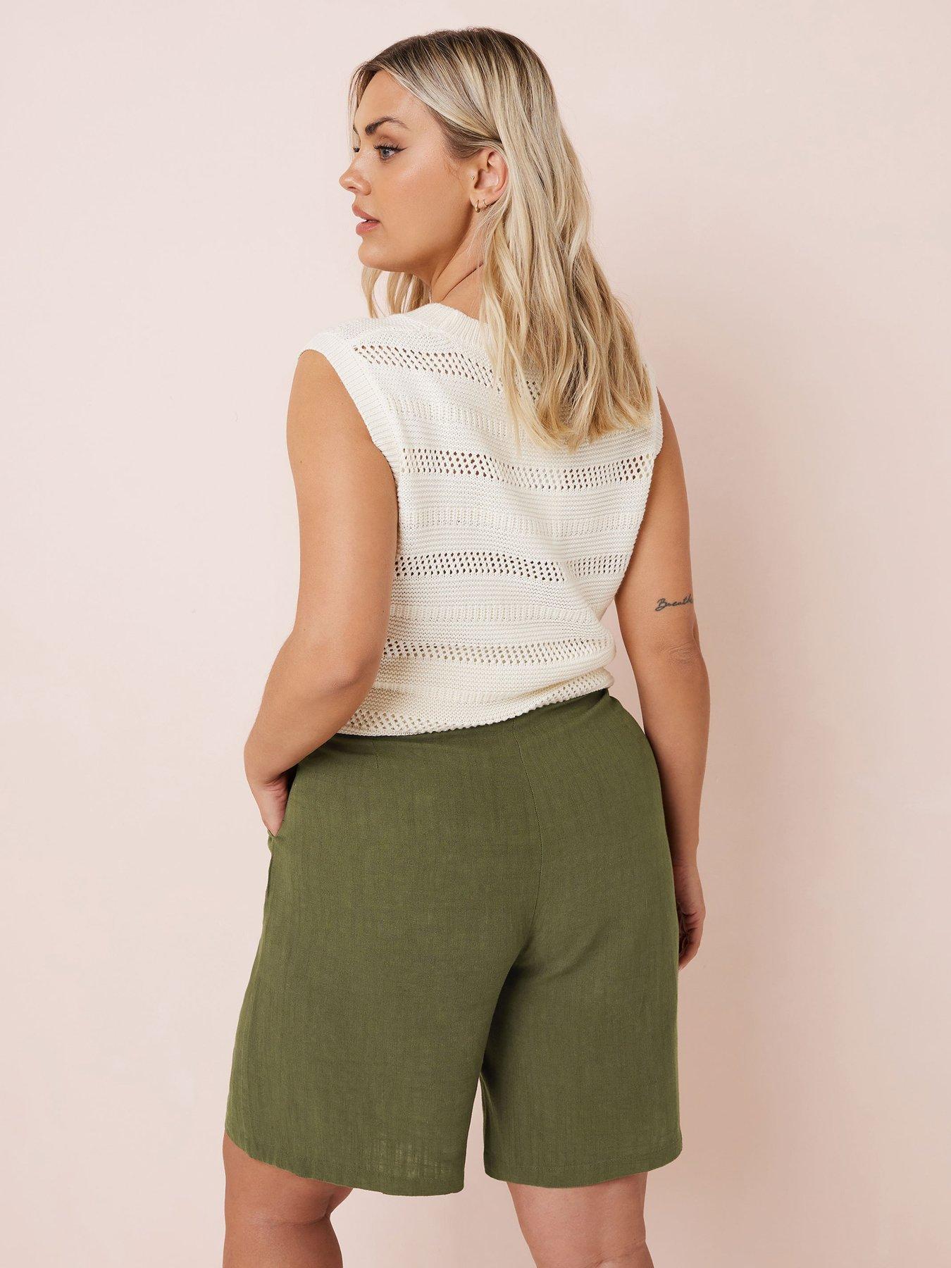 yours-curve-linen-bermuda-short-greenstillFront