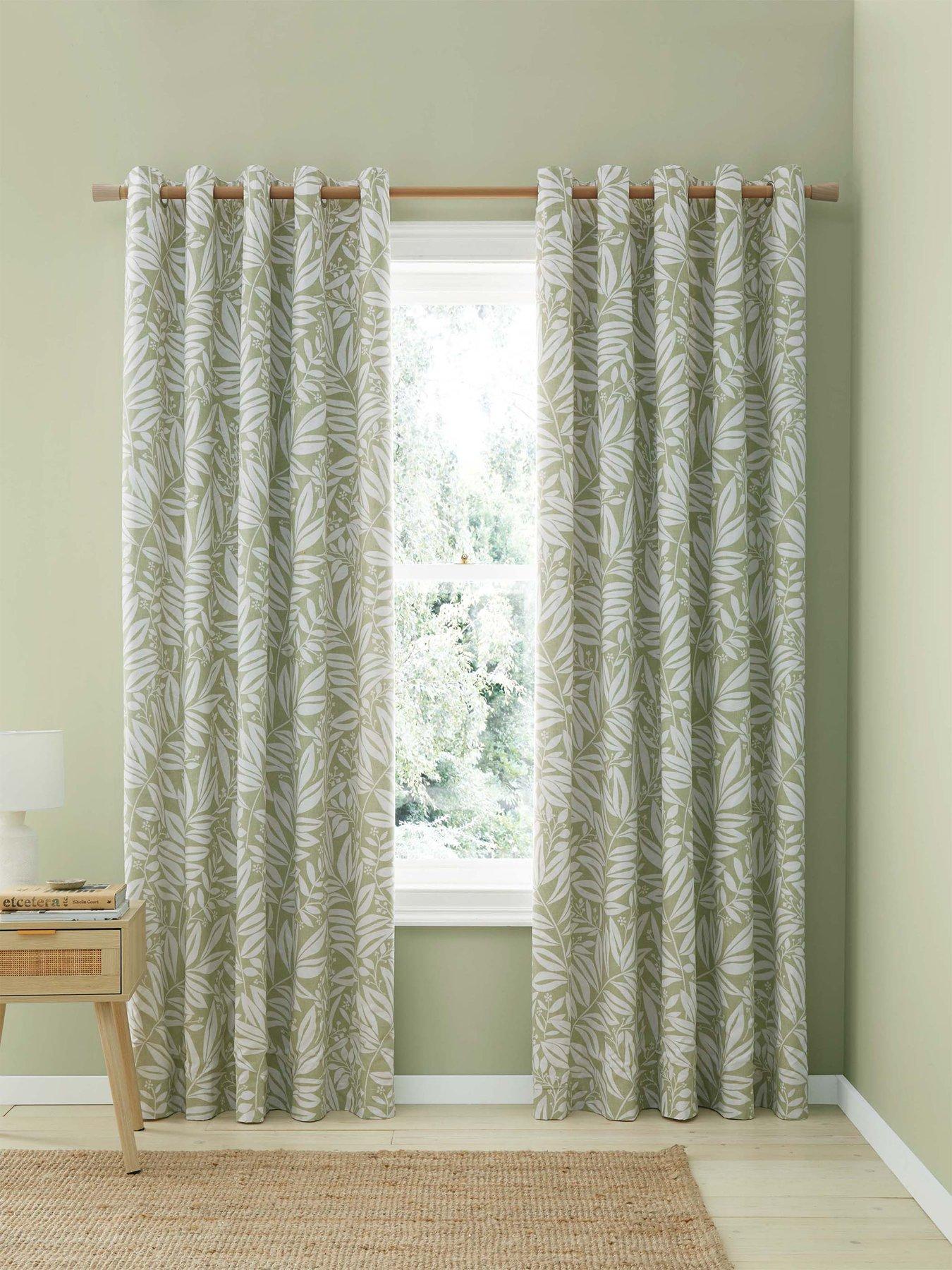 Image 1 of 5 of Catherine Lansfield Sorrel Leaf Reversible Eyelet Curtains 66x90 Inch Green