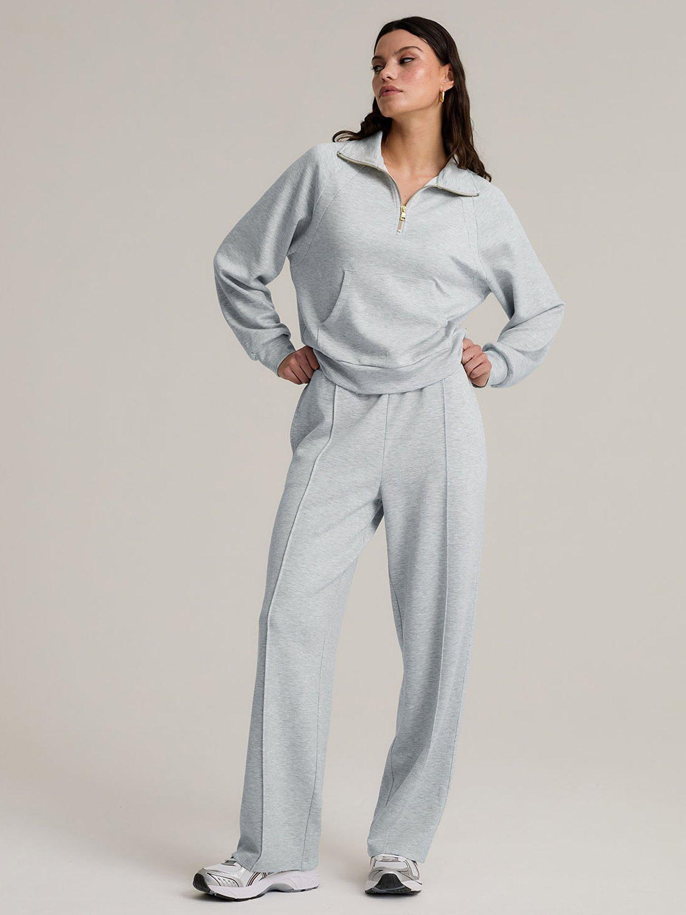 chelsea-peers-luxecomfort-scuba-half-zip-sweatshirt-grey-marloutfit