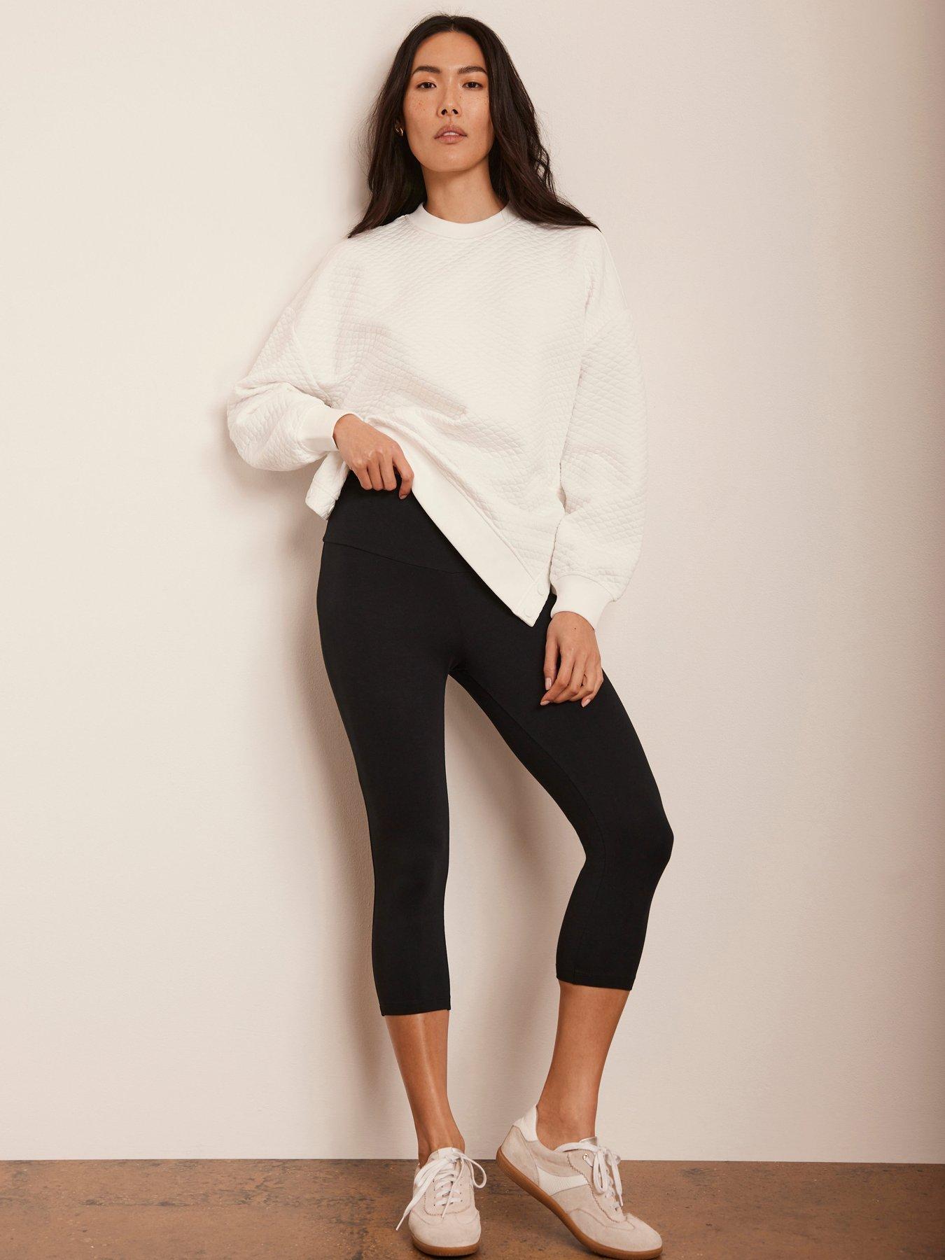 undefined Capri Leggings - Navy