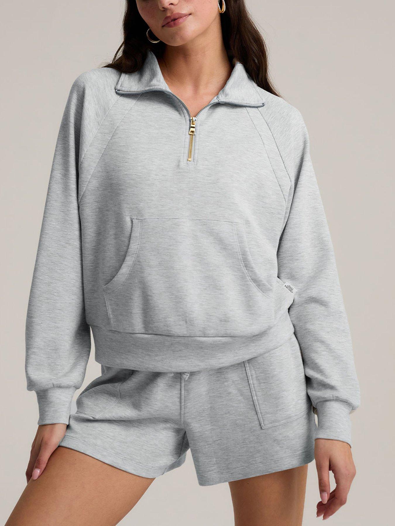 Image 3 of 6 of CHELSEA PEERS Luxecomfort Scuba Shorts- Grey Marl