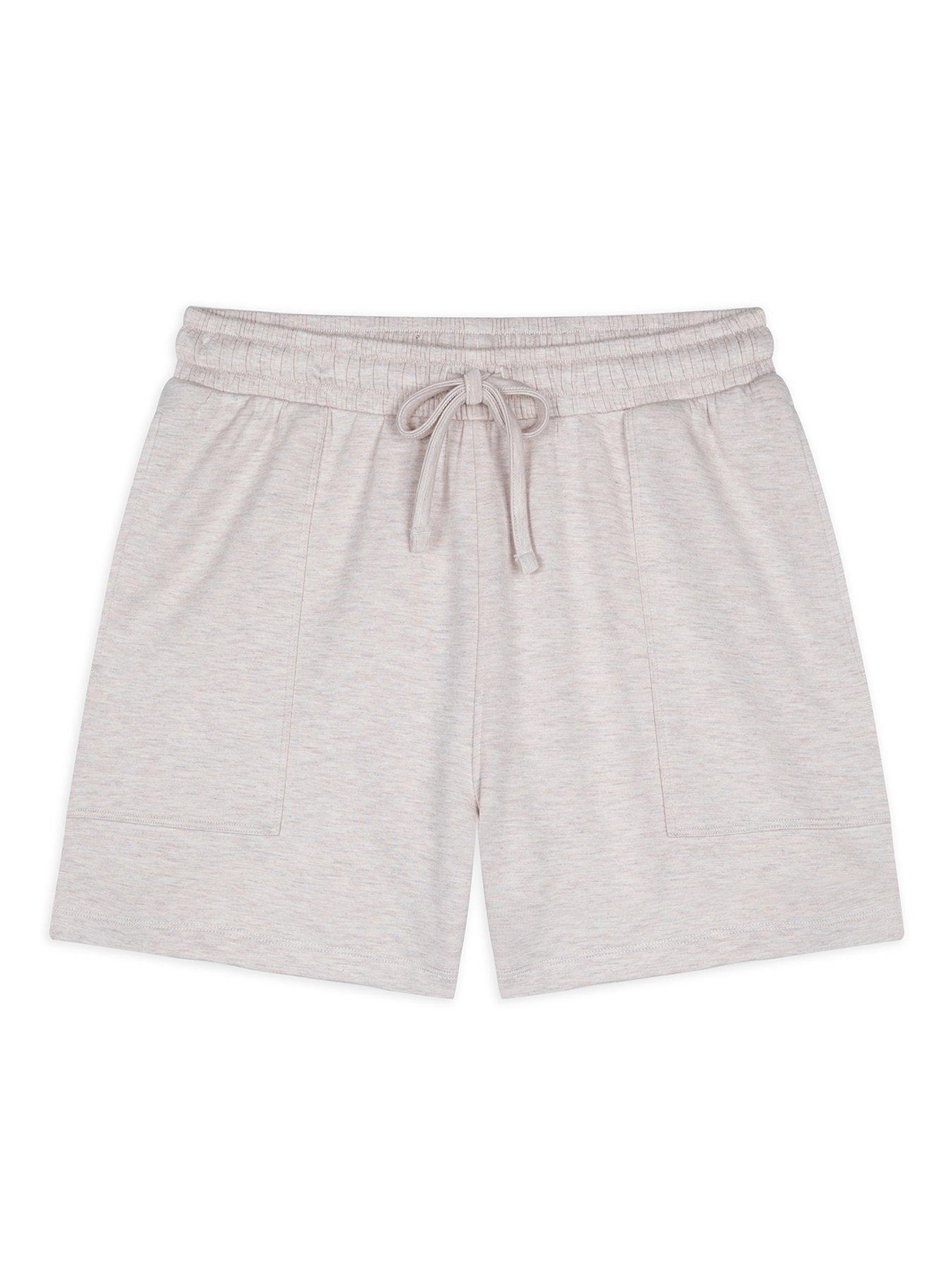 Image 5 of 6 of CHELSEA PEERS Luxecomfort Scuba Shorts - Beige Marl