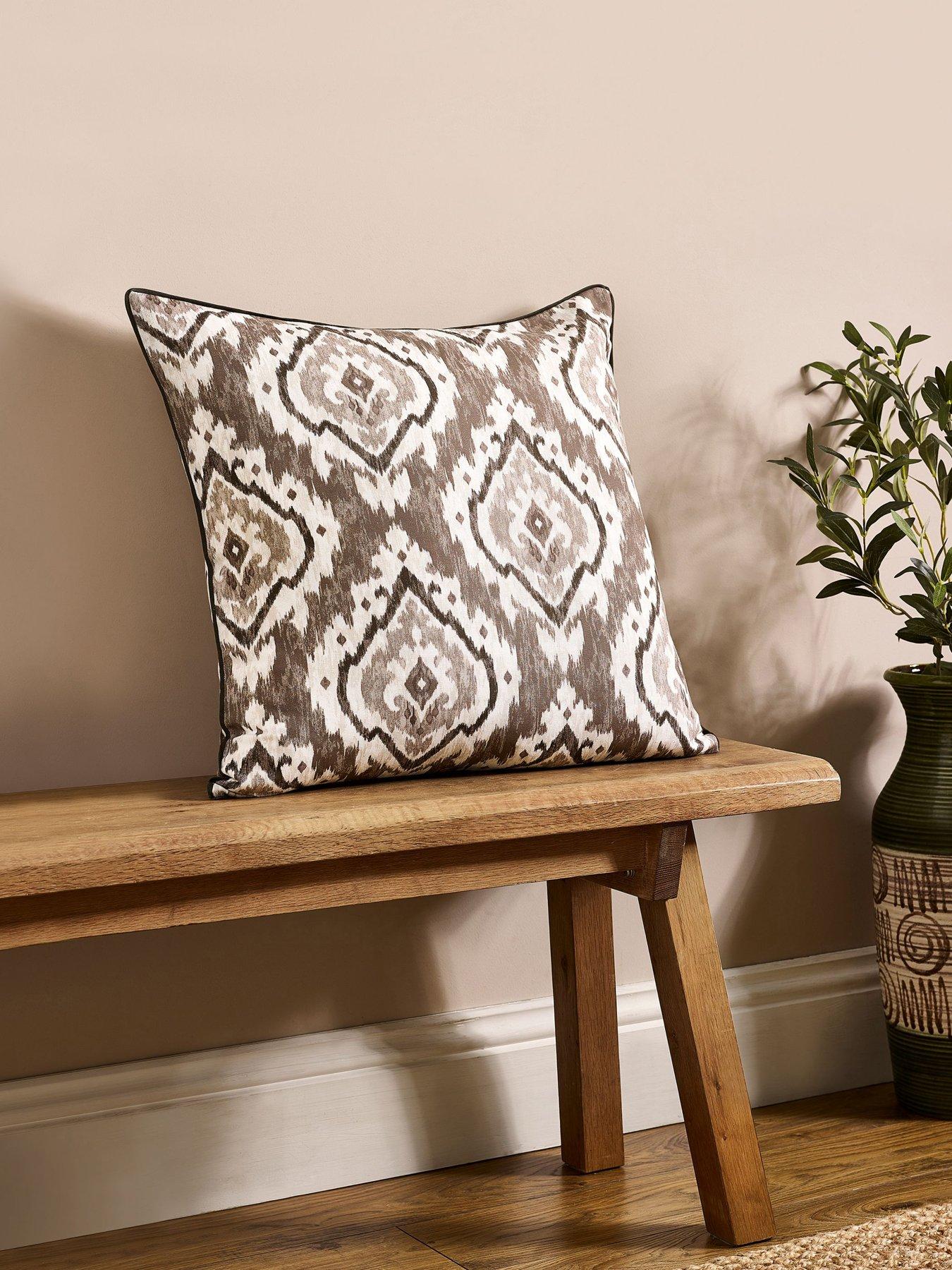 undefined Suri Cushion