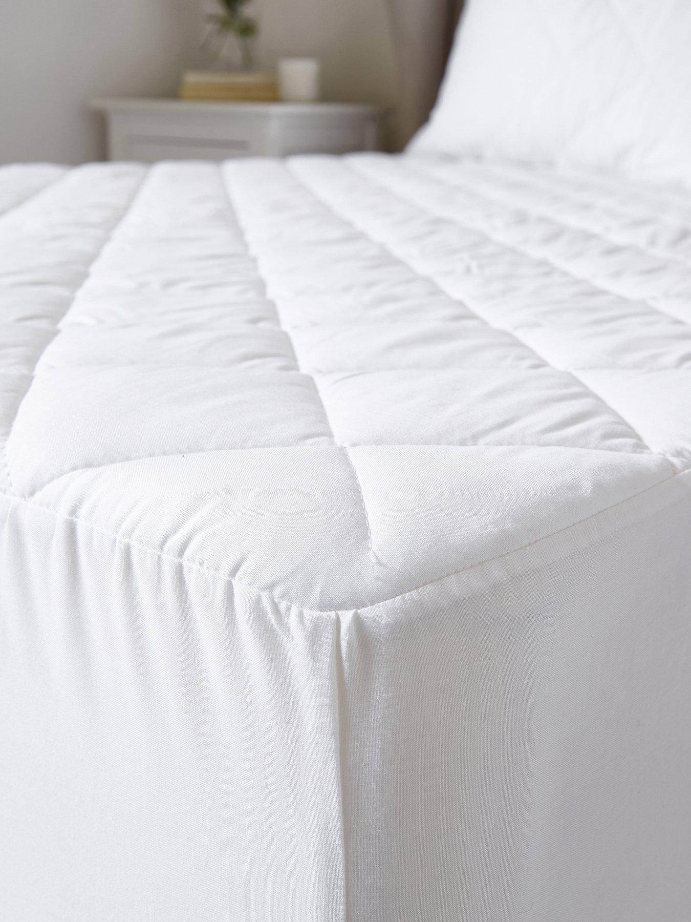 Bianca Temperature Controlling Pillow Protector- Pair