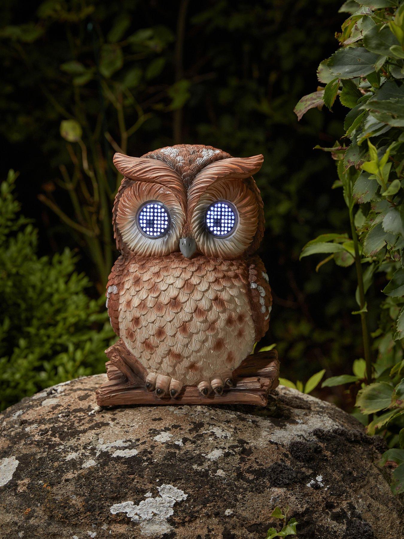 Image 1 of 3 of Smart Solar Blinkin' Owl