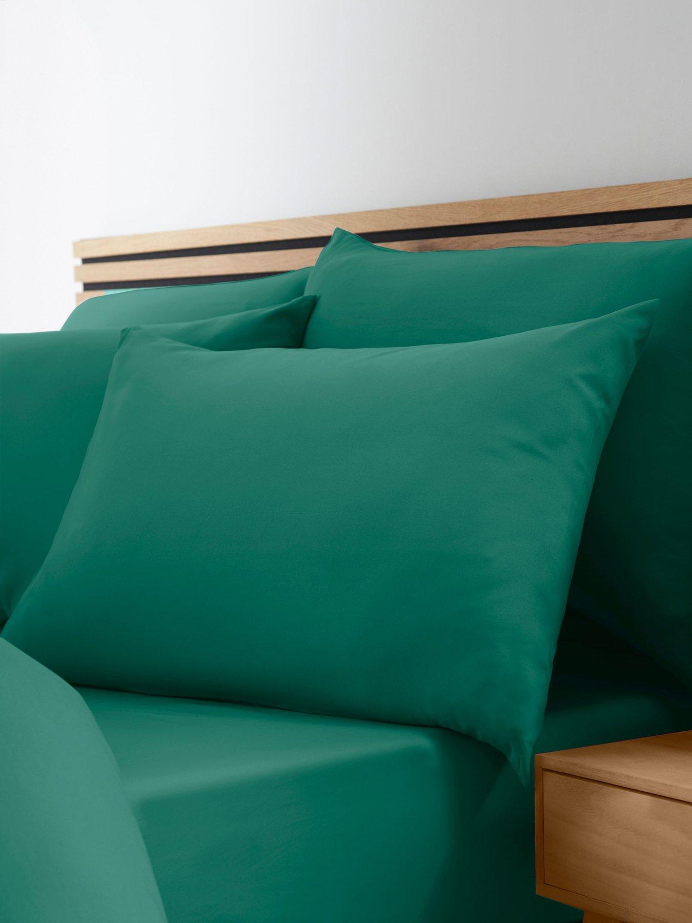 Image 1 of 3 of Catherine Lansfield So Soft Set of 4 No Iron Standard Pillowcases