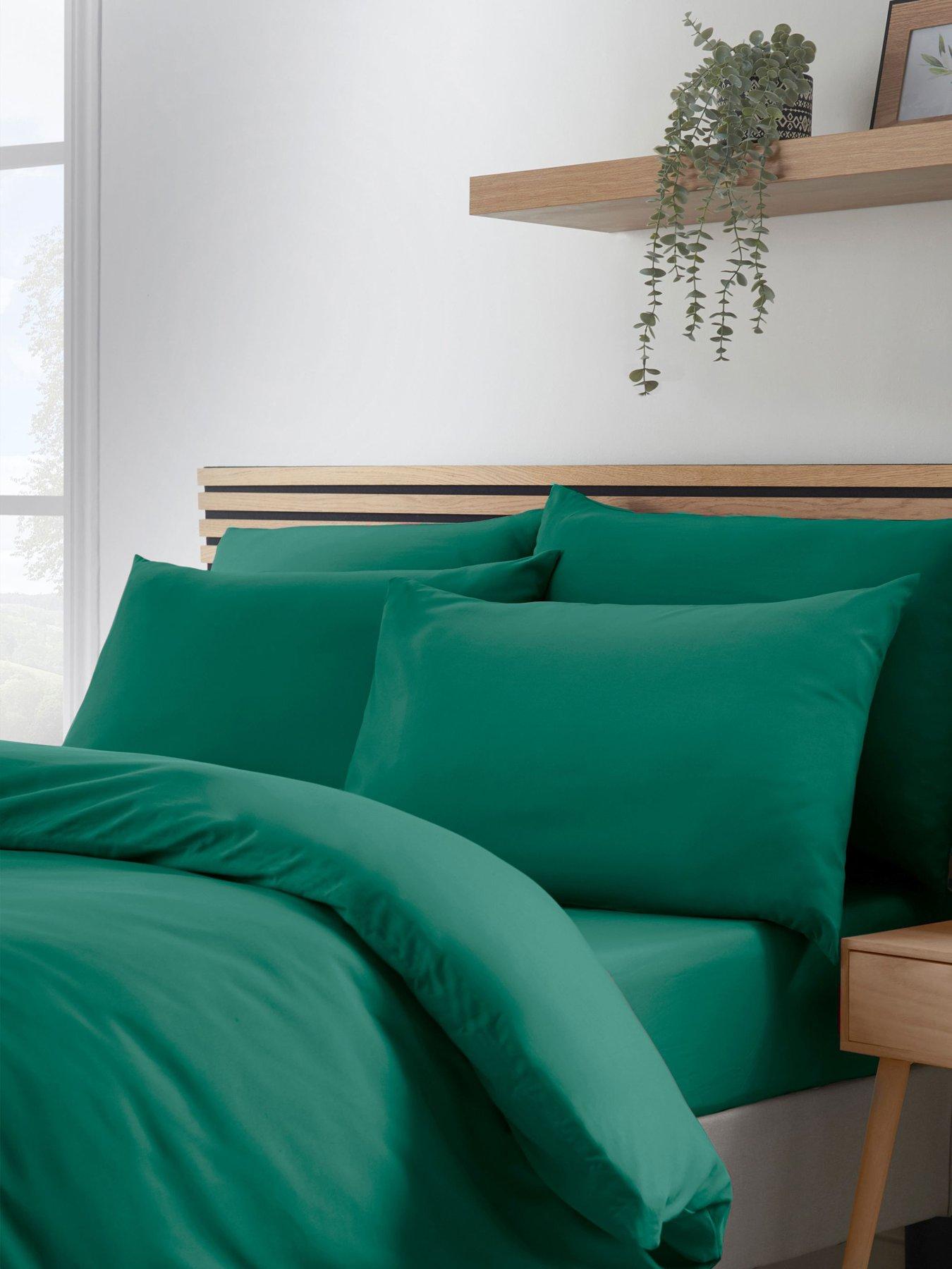 Image 3 of 3 of Catherine Lansfield So Soft Set of 4 No Iron Standard Pillowcases