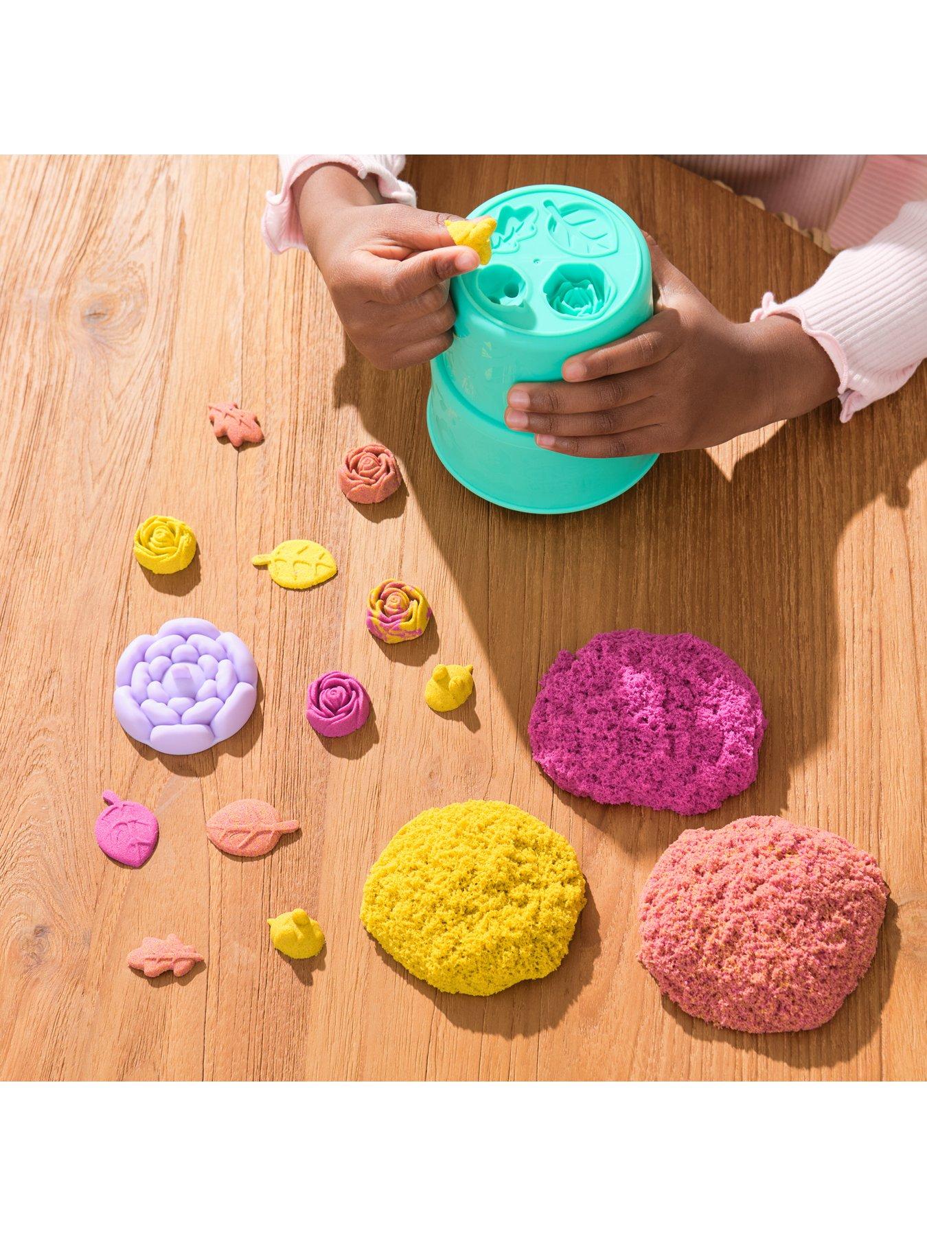 Image 5 of 7 of Kinetic Sand Squishblossom