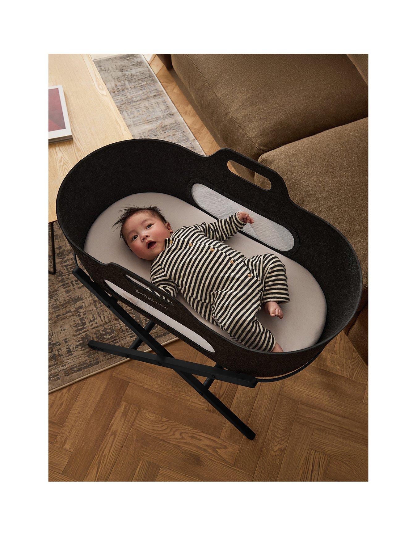 Image 3 of 8 of Snuz SnuzBaskit Moses Basket - Graphite