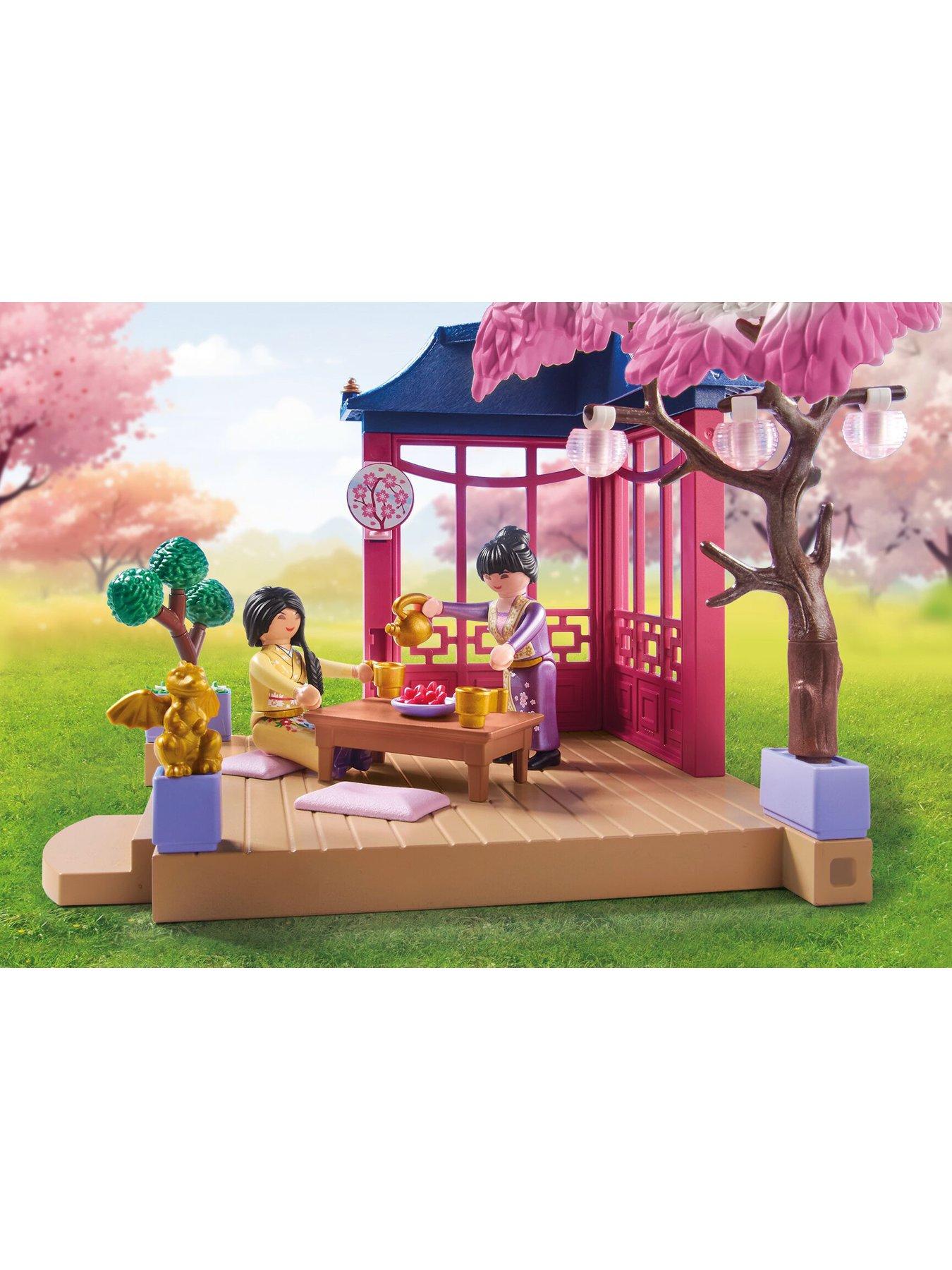 Image 3 of 6 of Playmobil 71762&nbsp;Asian Garden With Panda Feeding