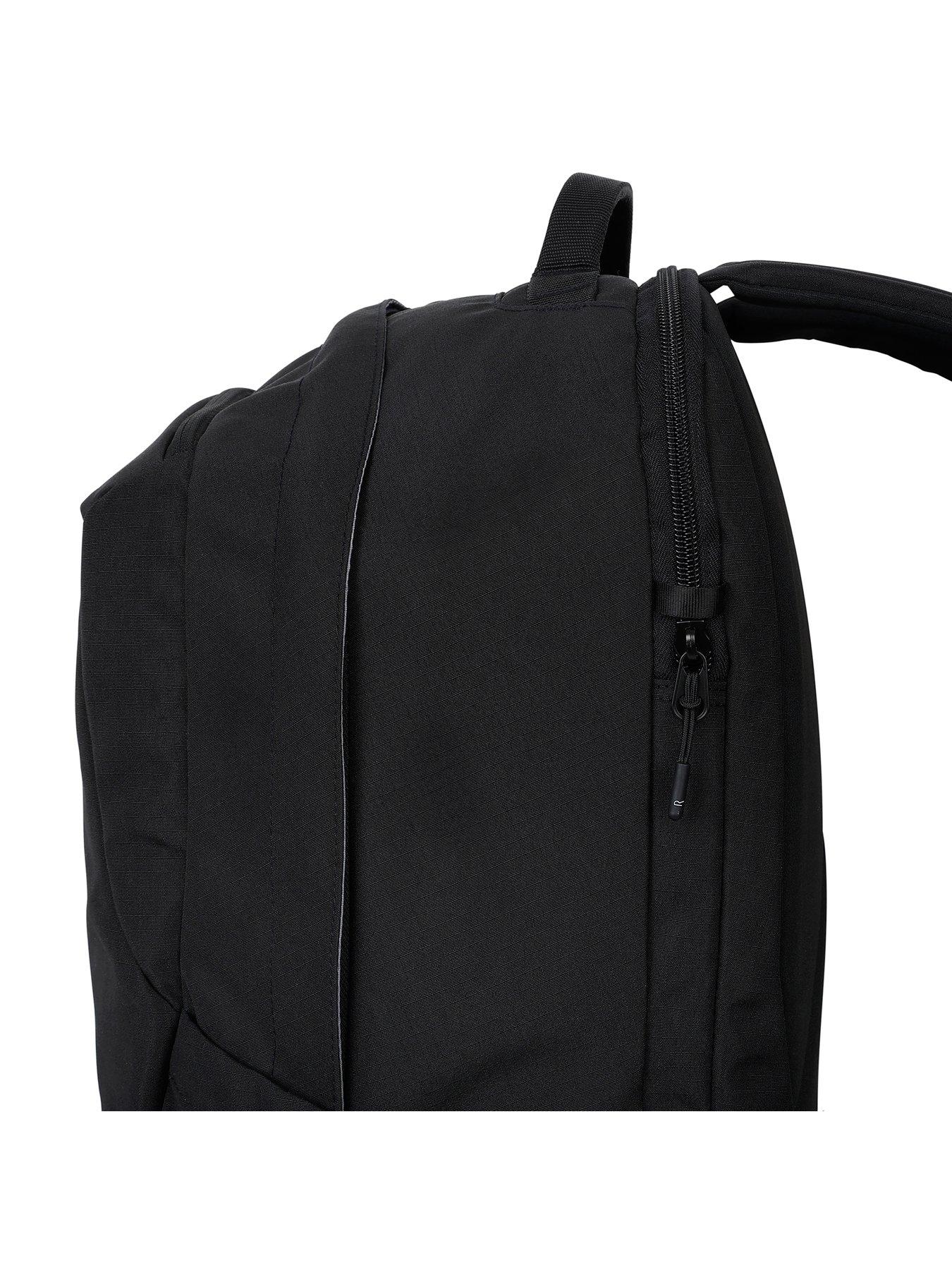 regatta-voyad-35l-commutor-backpack-with-laptop-sleeve-blackdetail