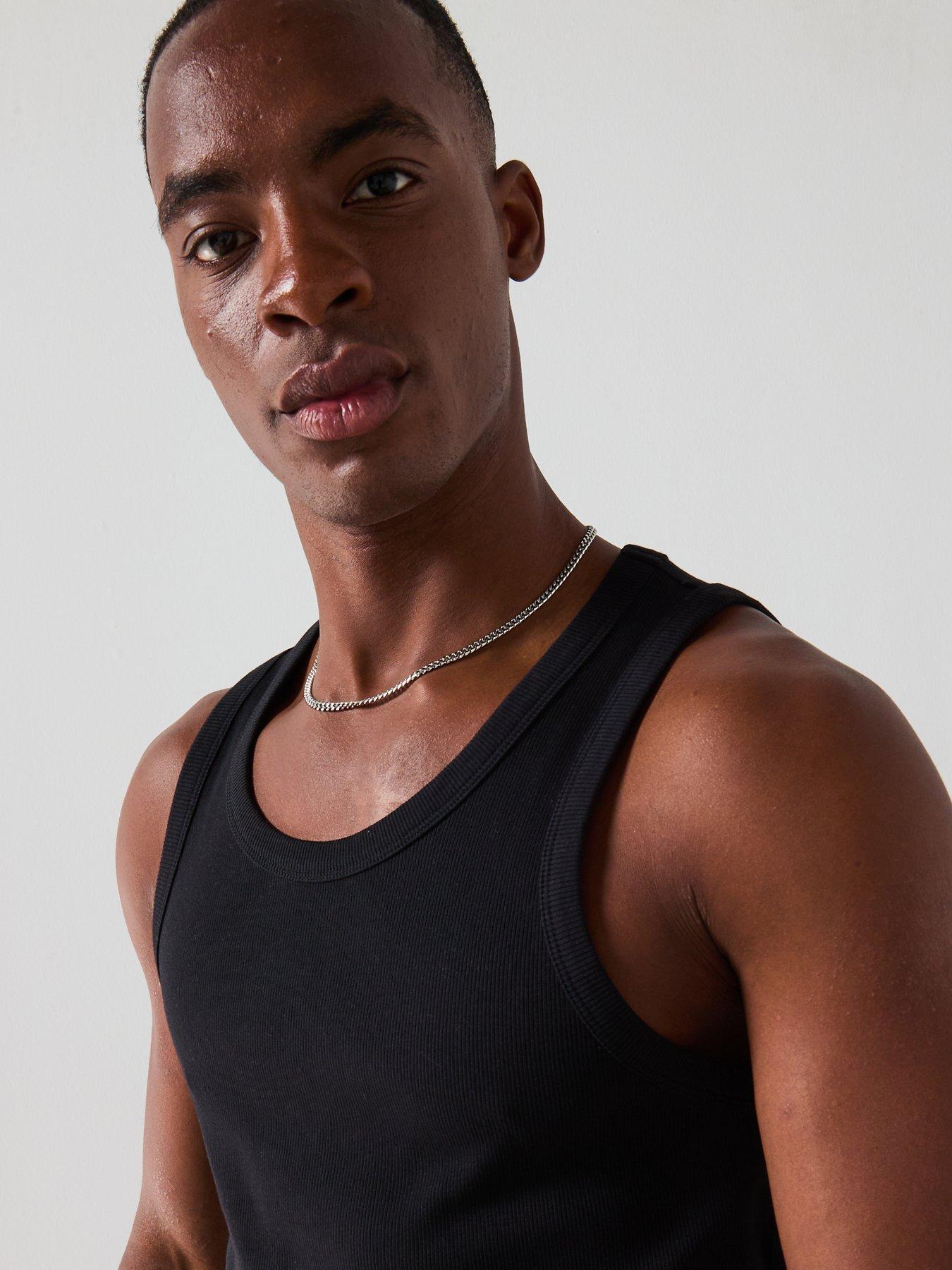 Image 4 of 6 of Mango Delta Casual Ribbed Vest - Black