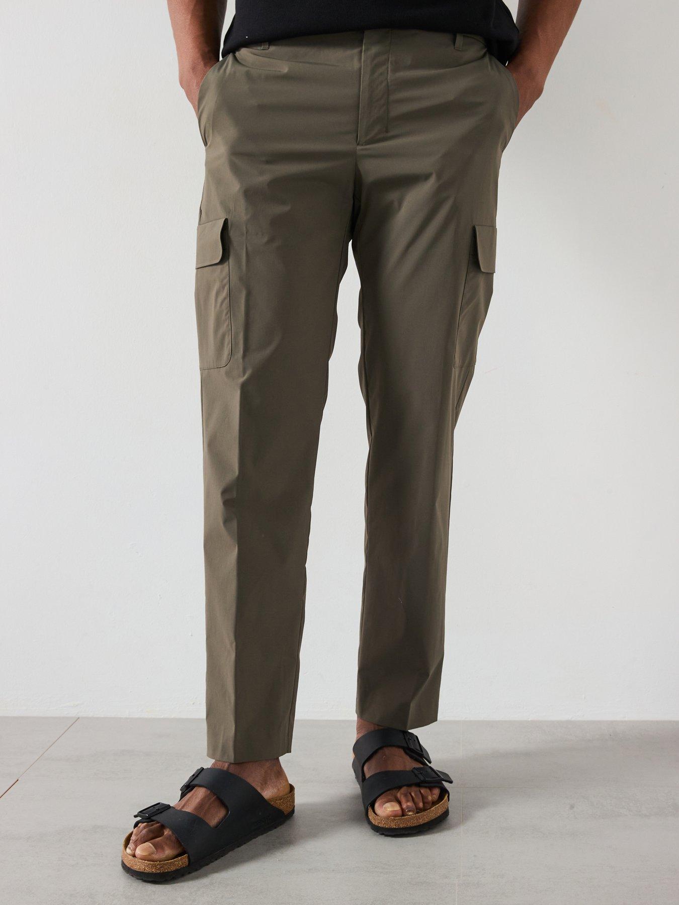 mango-ozen-performance-lightweight-cargo-trousers-greenoutfit
