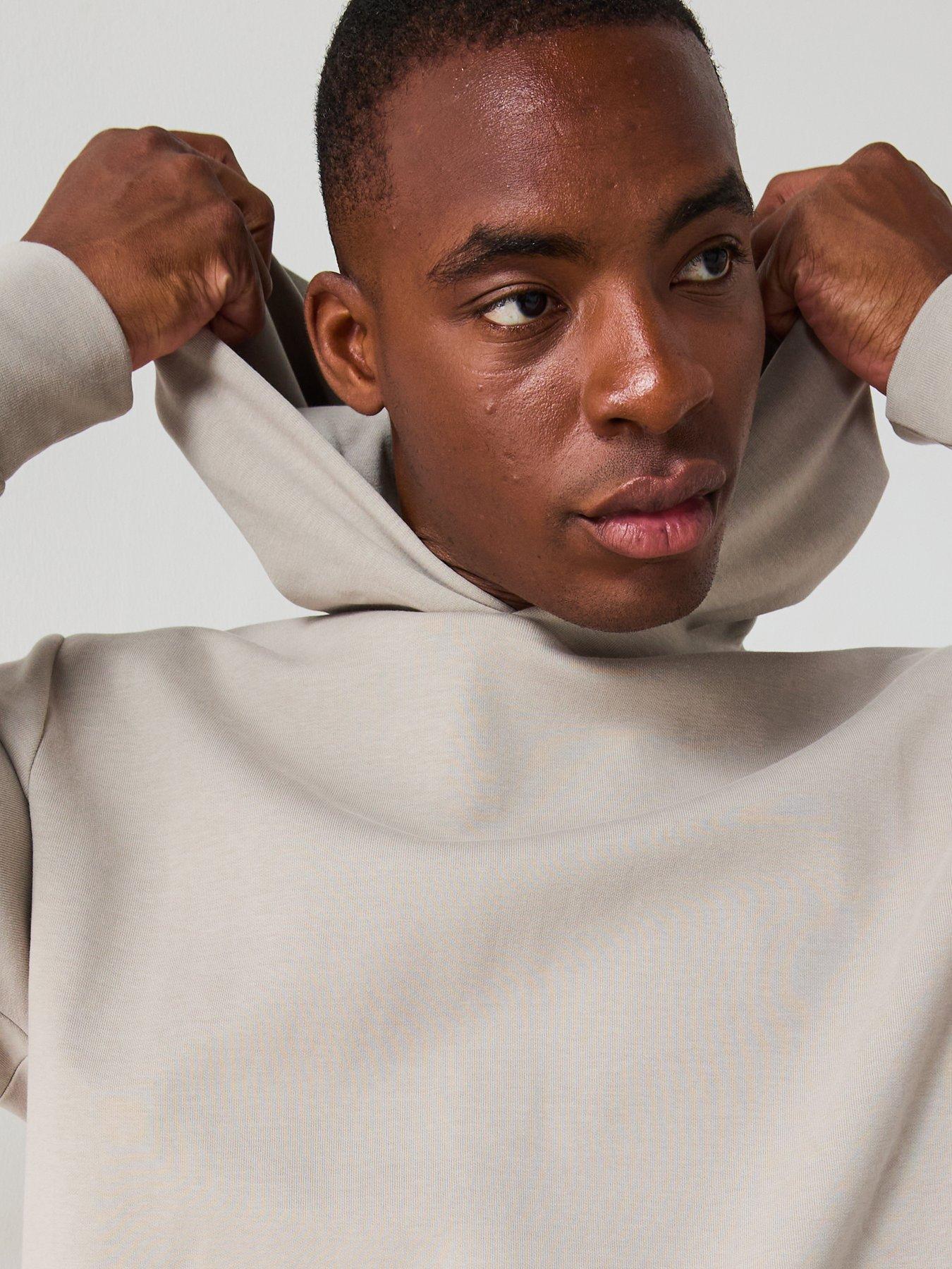 mango-bone-essentials-heavyweight-hoodie-beigeoutfit