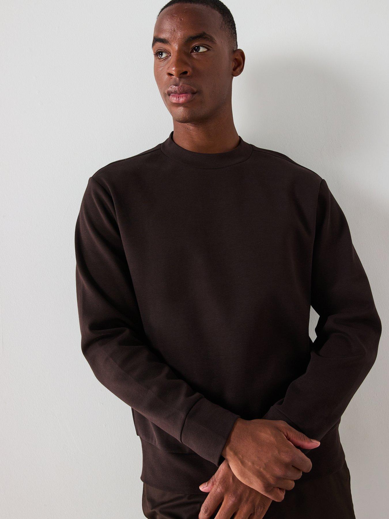 mango-nole-essentials-heavyweight-crew-sweat-dark-brownoutfit