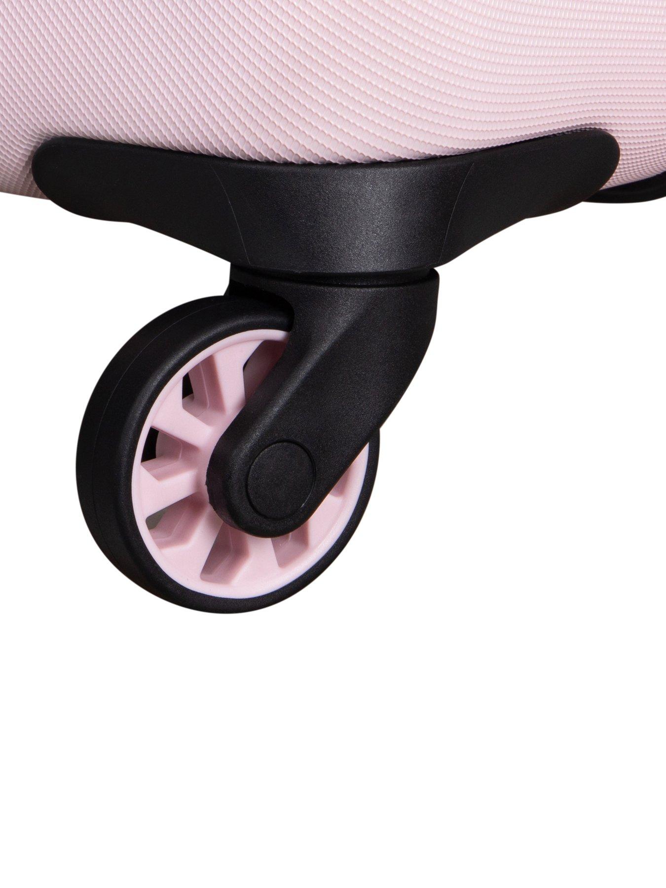 it-luggage-pink-hardshell-suitcase-largeoutfit