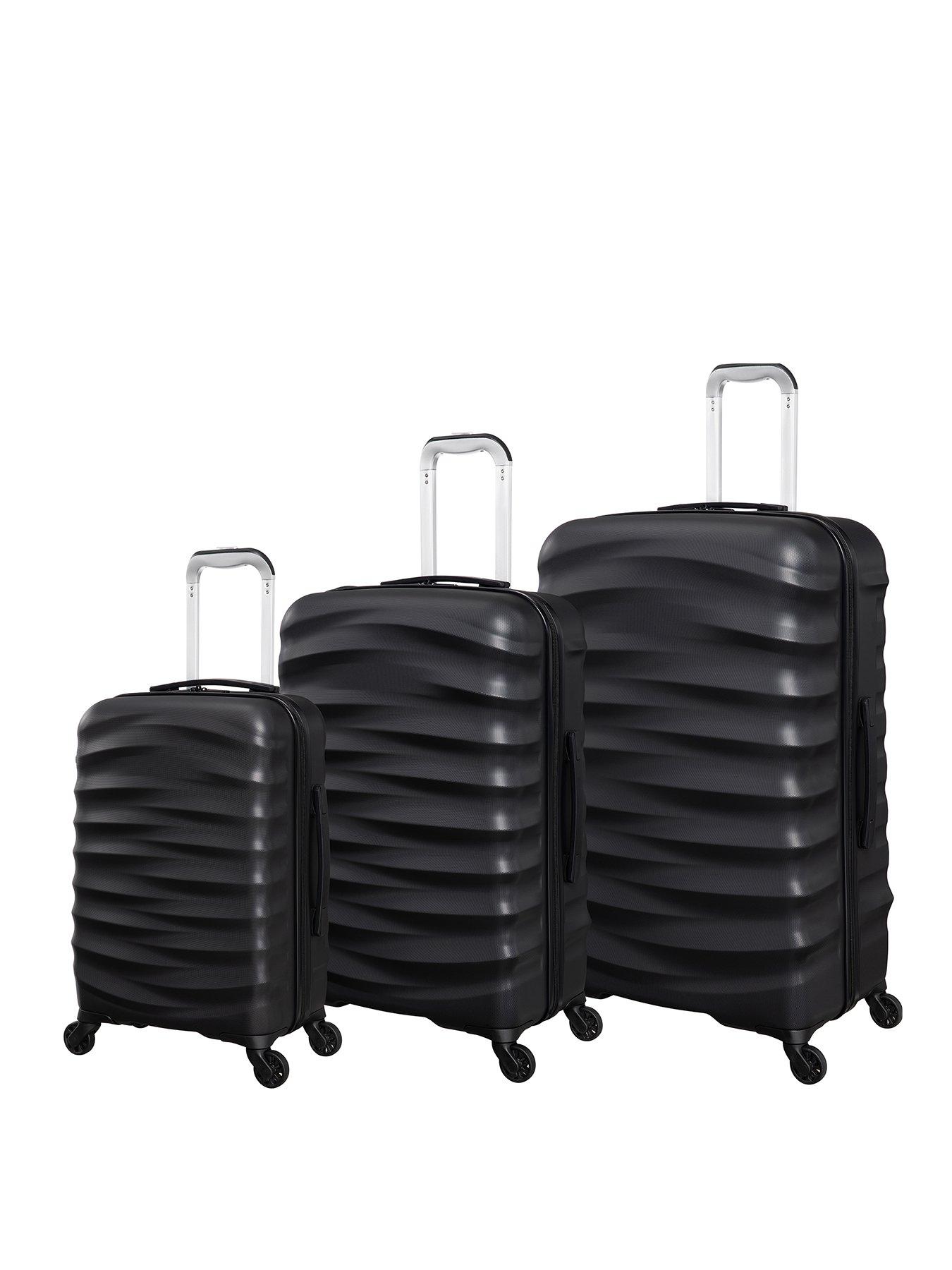 Image 2 of 7 of it Luggage Black Hardshell&nbsp;Suitcase - Medium
