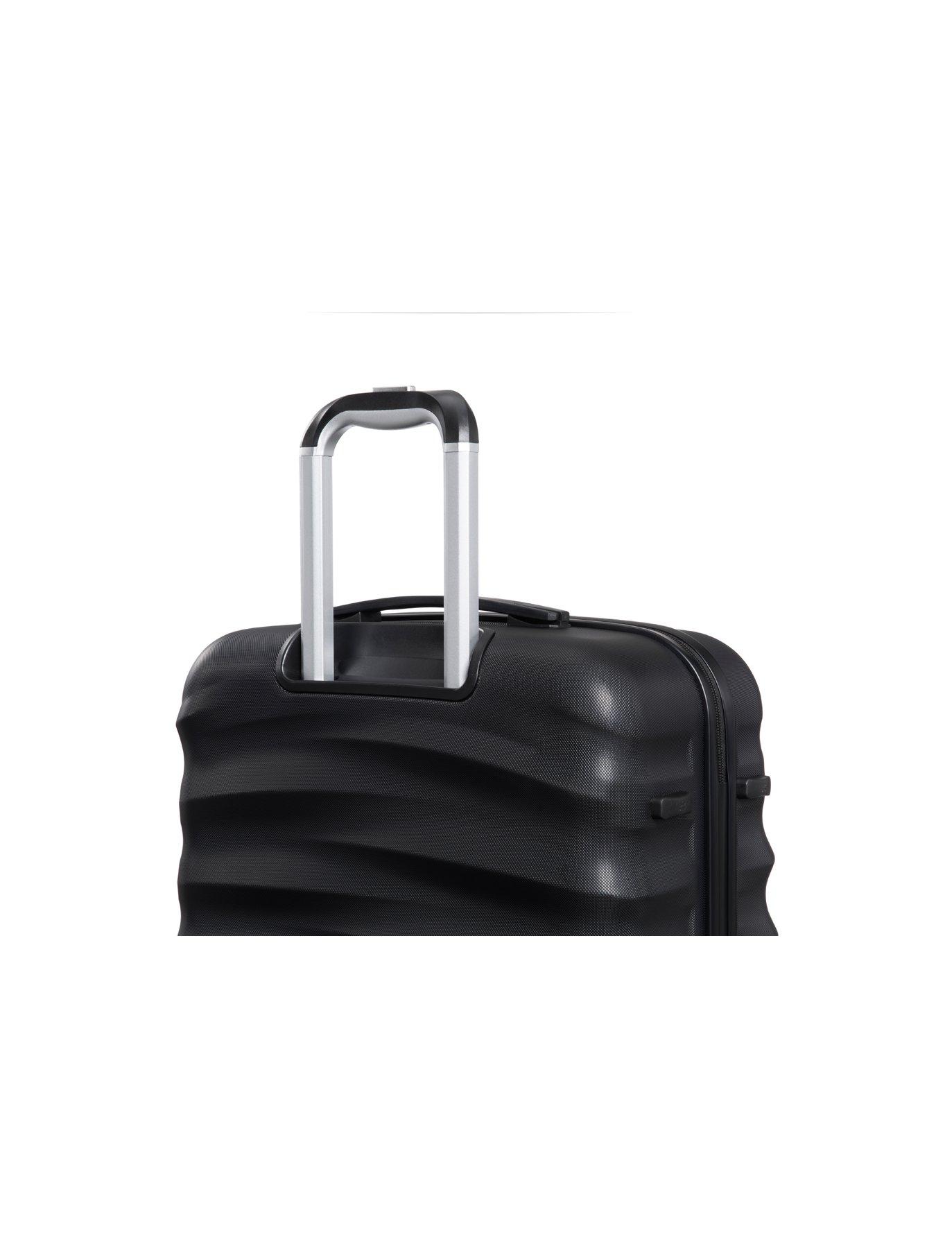 Image 7 of 7 of it Luggage Black Hardshell&nbsp;Suitcase - Medium