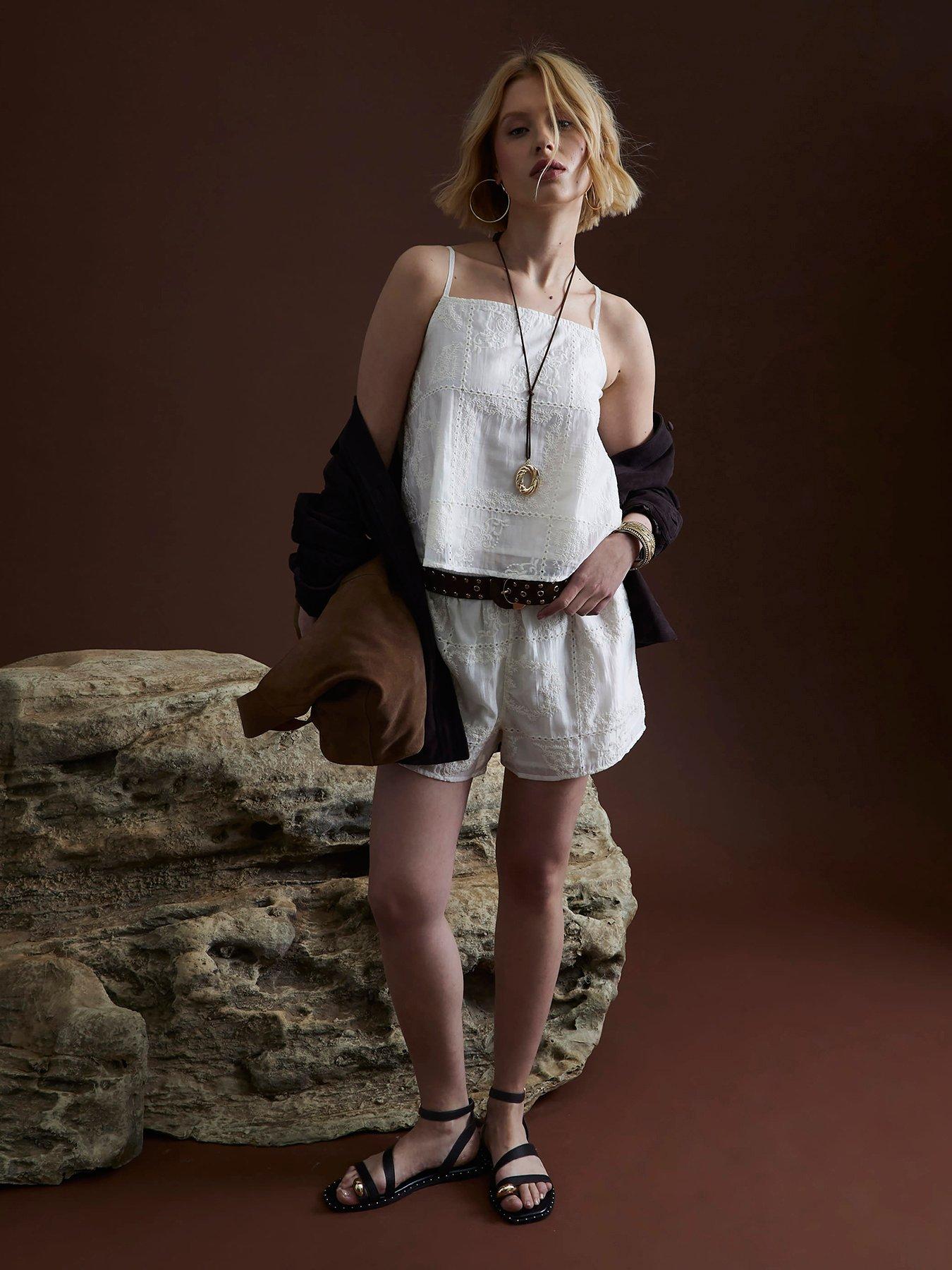 Image 3 of 4 of River Island Embroidered Shorts - Cream