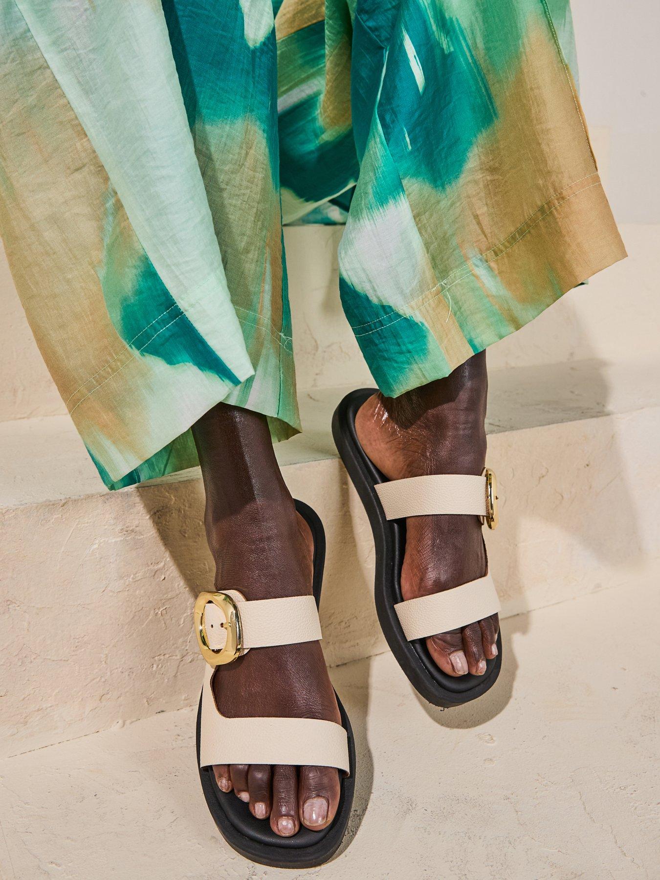 Image of SCHUH Teela Leather Buckle Sandals - Off White