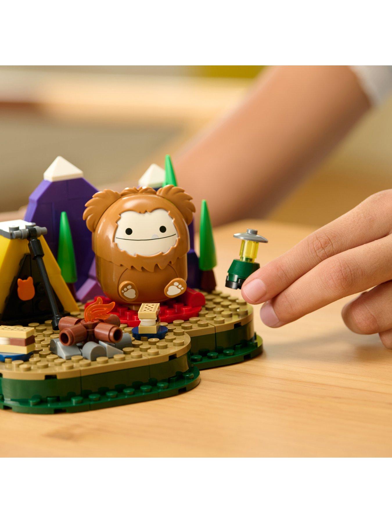 Image 7 of 8 of Squishmallows CNS - Squishmallows Building Set Medium playset &amp; 2_2" Buildable Figures) Squishmallows Campout With Cam and Benny (INTL)