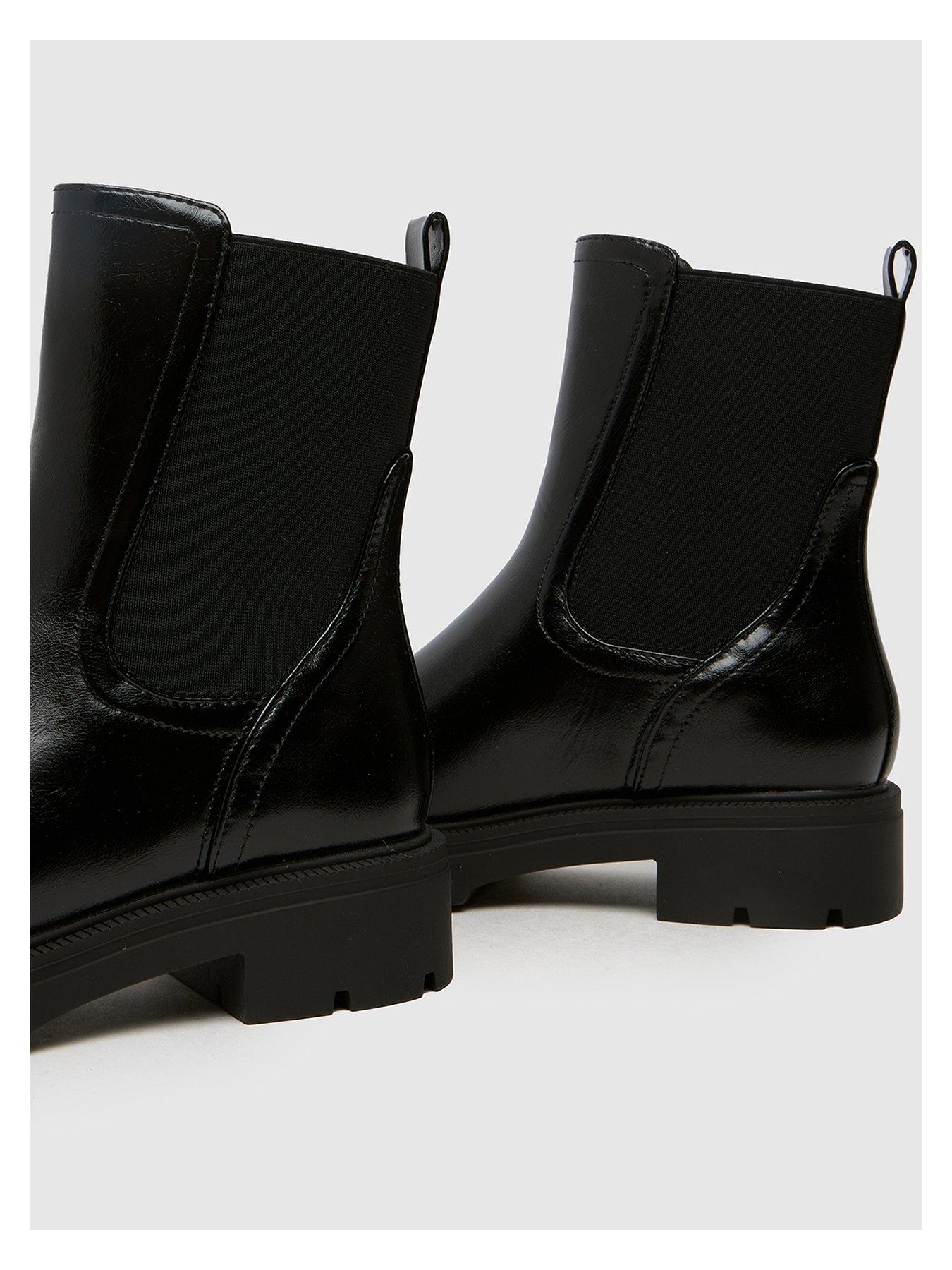 schuh-alma-chelsea-boot-blackoutfit