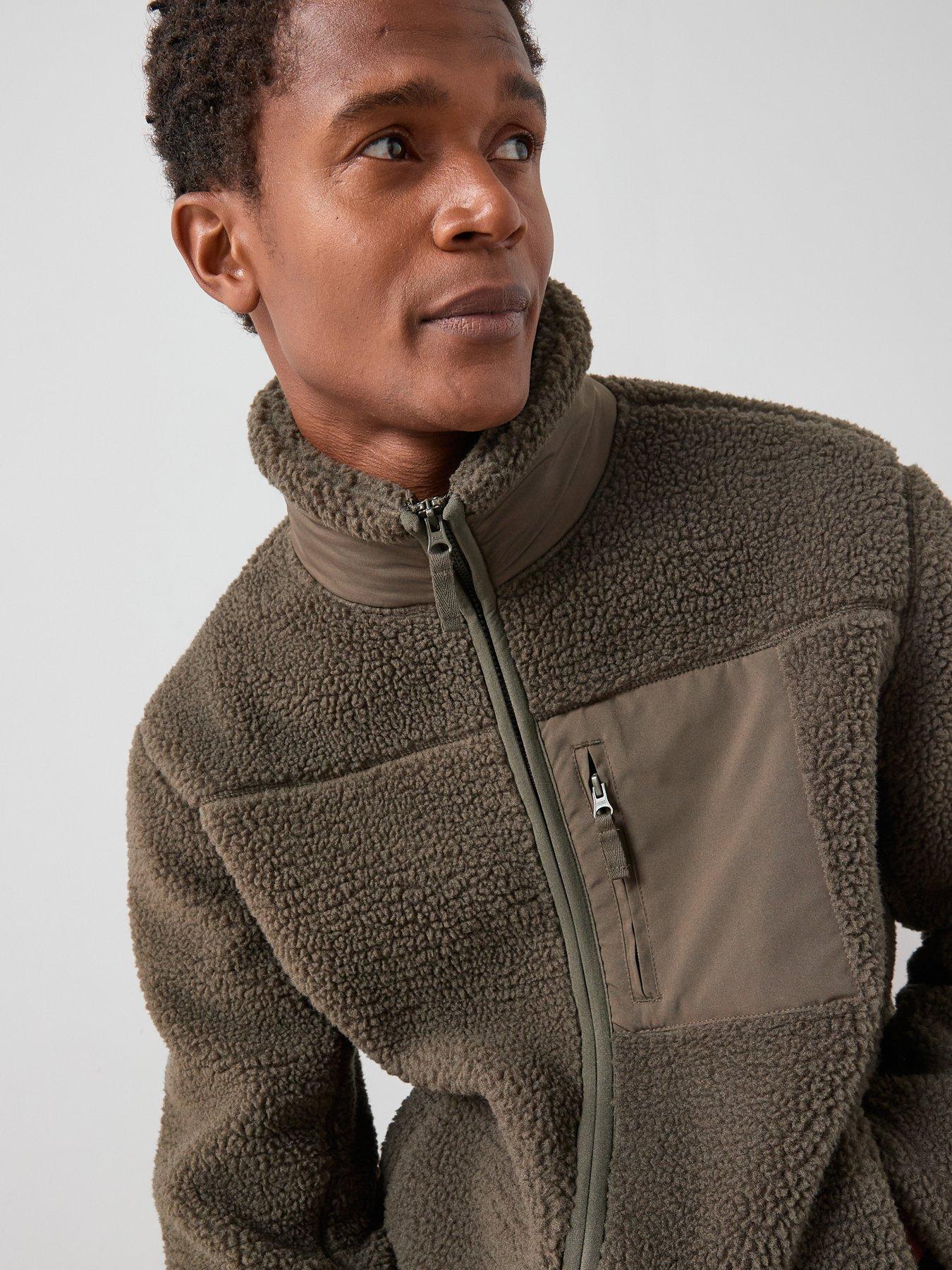 the-very-collection-borg-contrast-jacket-khakioutfit