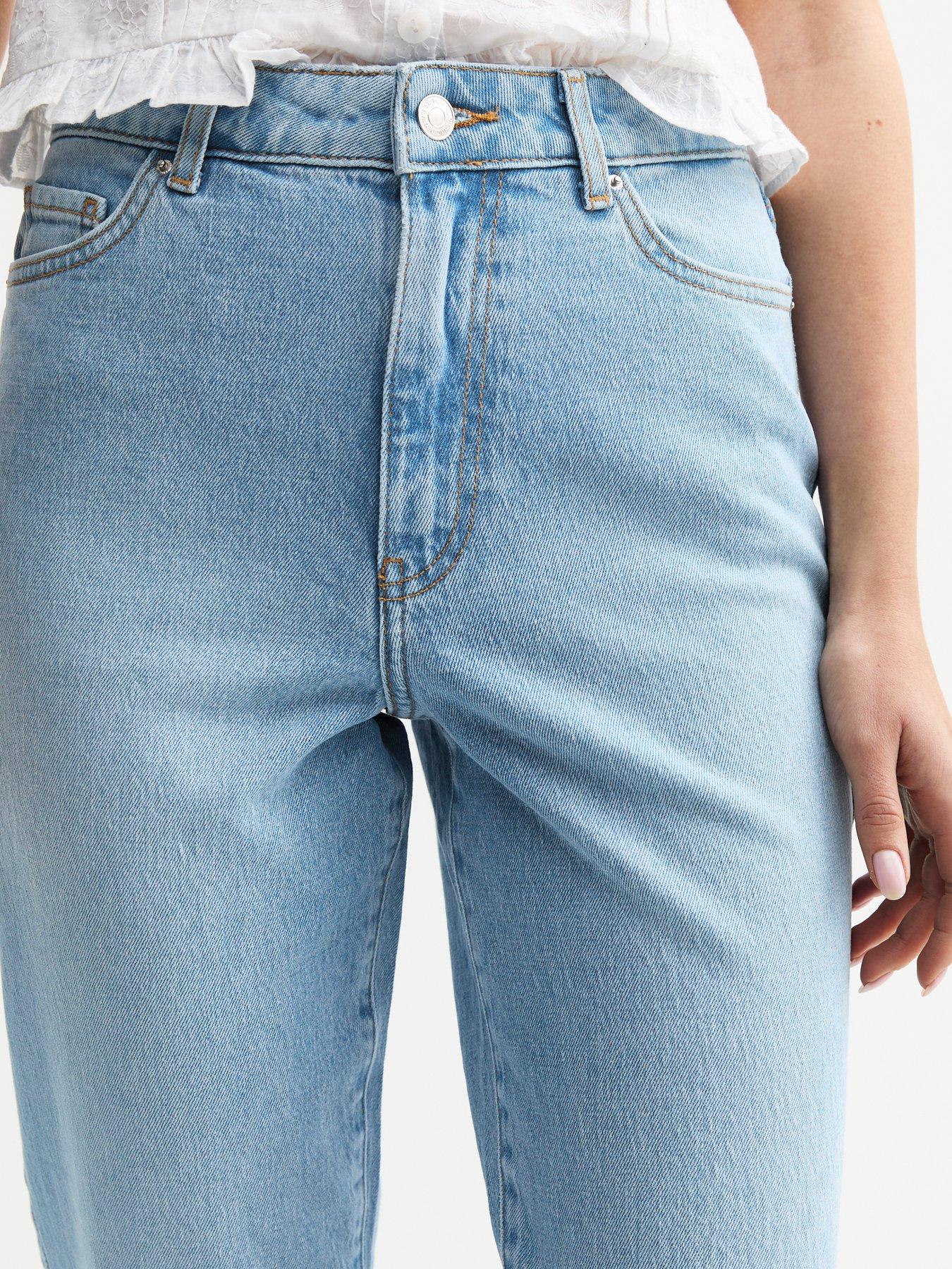 new-look-light-blue-tori-ripped-knee-cropped-jeansdetail