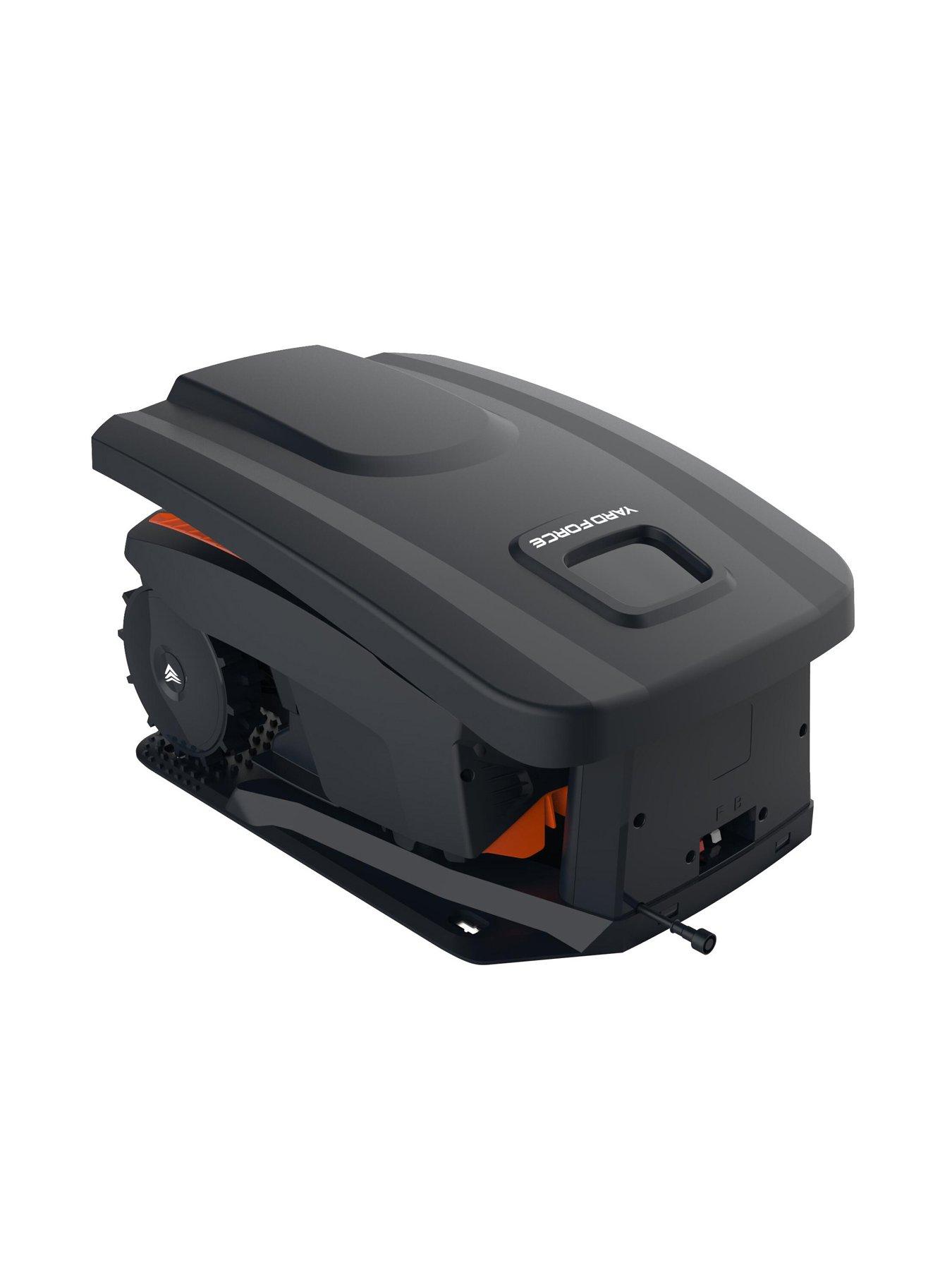 yard-force-robotic-lawnmower-with-app-control-for-gardens-up-to-400msup2-mb400stillFront