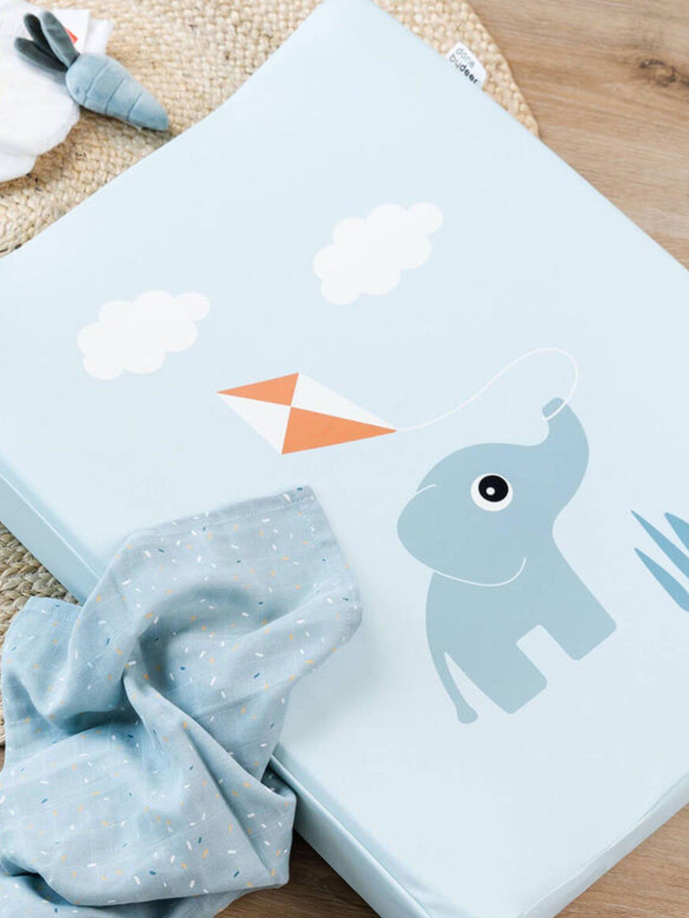 done-by-deer-changing-pad-easy-wipe-water-repellent-playground