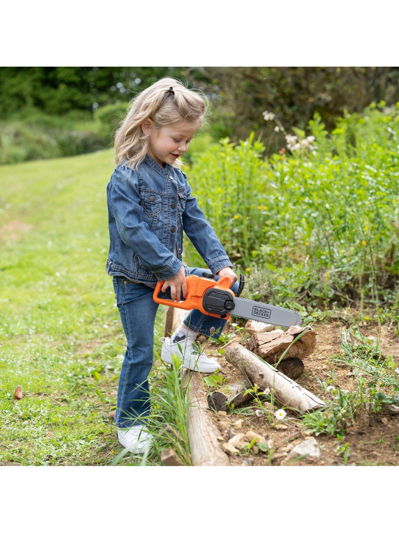 black-decker-toynbspblack-and-decker-chainsawdetail