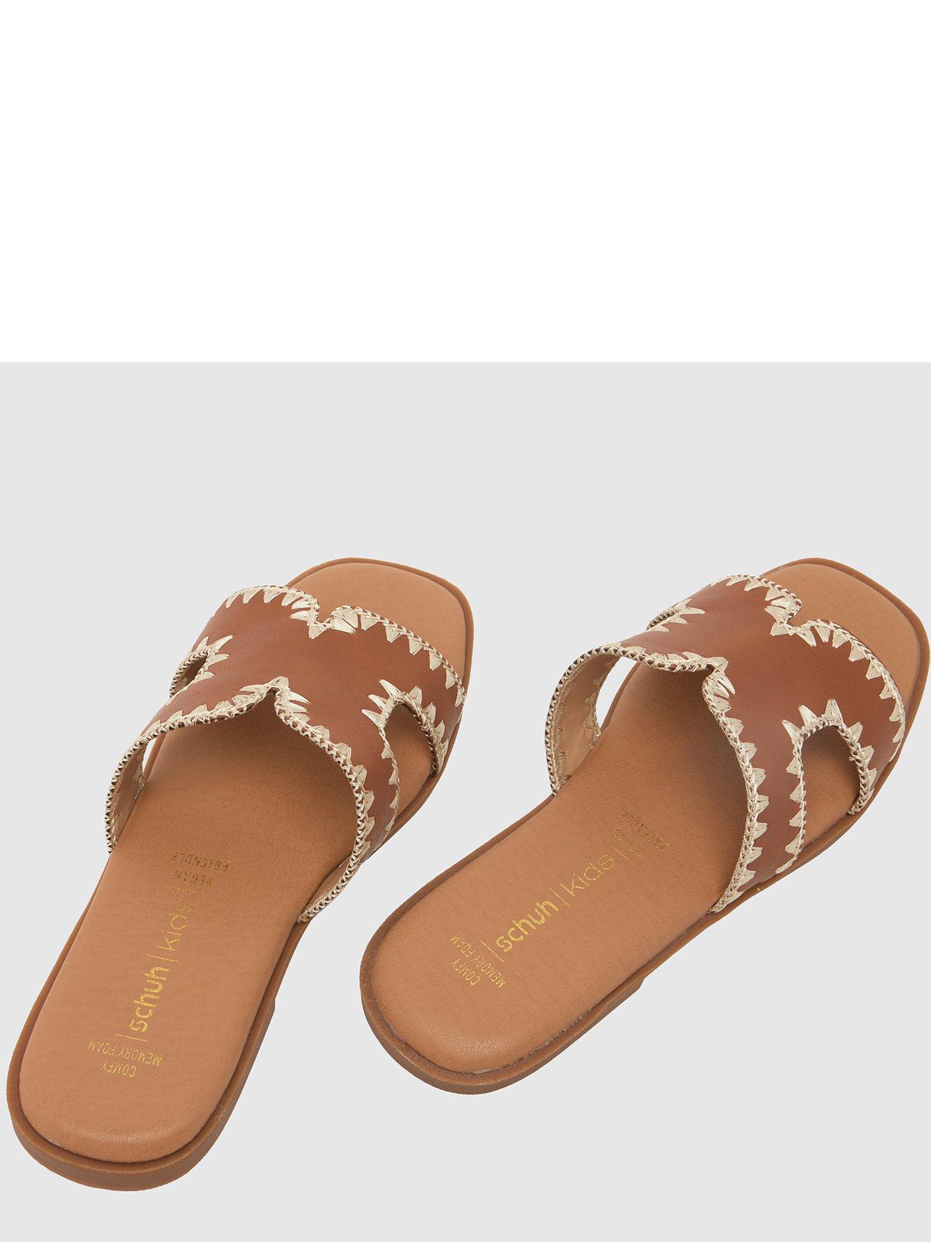 schuh-taken-youth-mule-sandals-brownoutfit