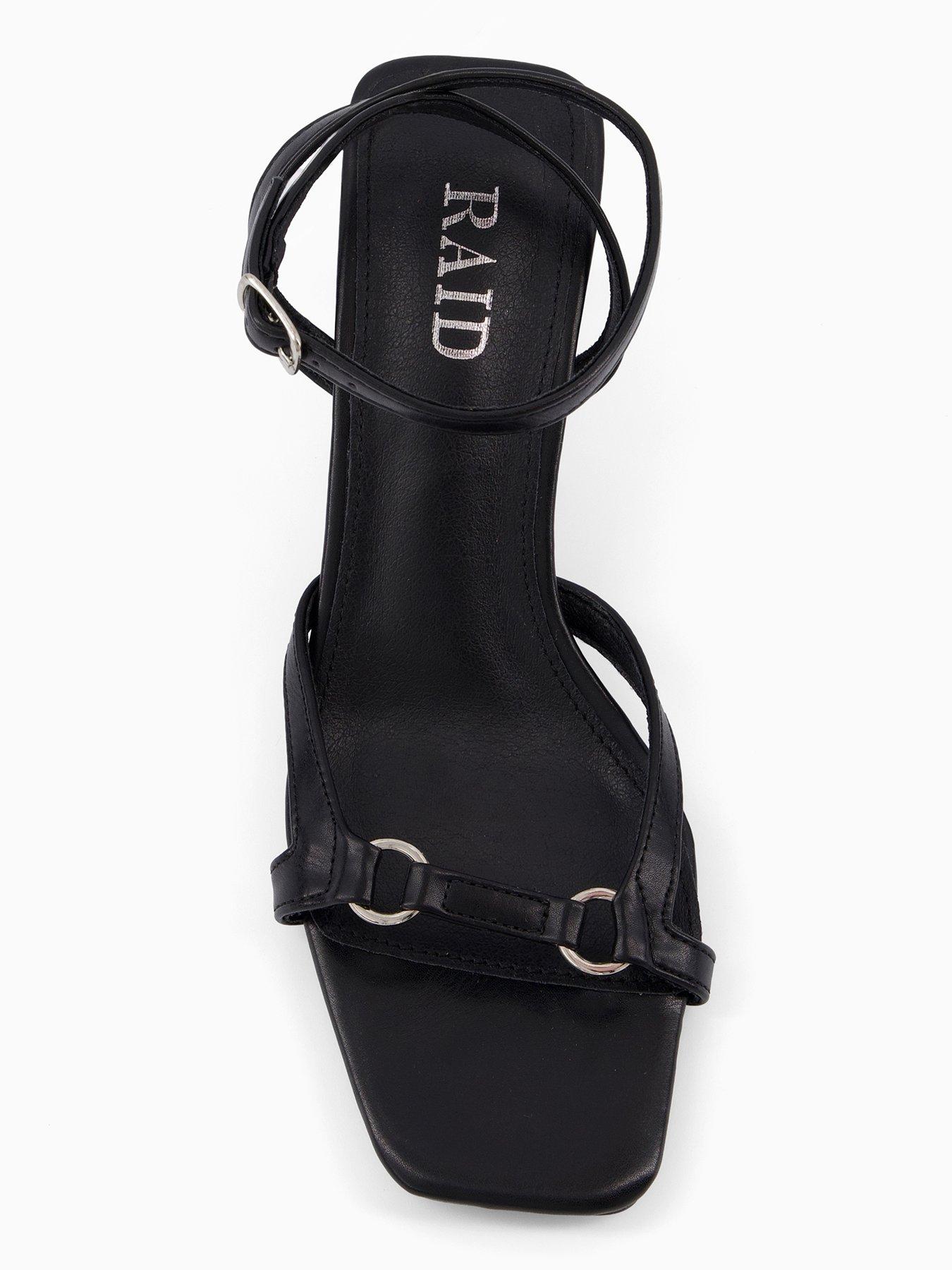 raid-macie-mid-heel-sandal-blackoutfit