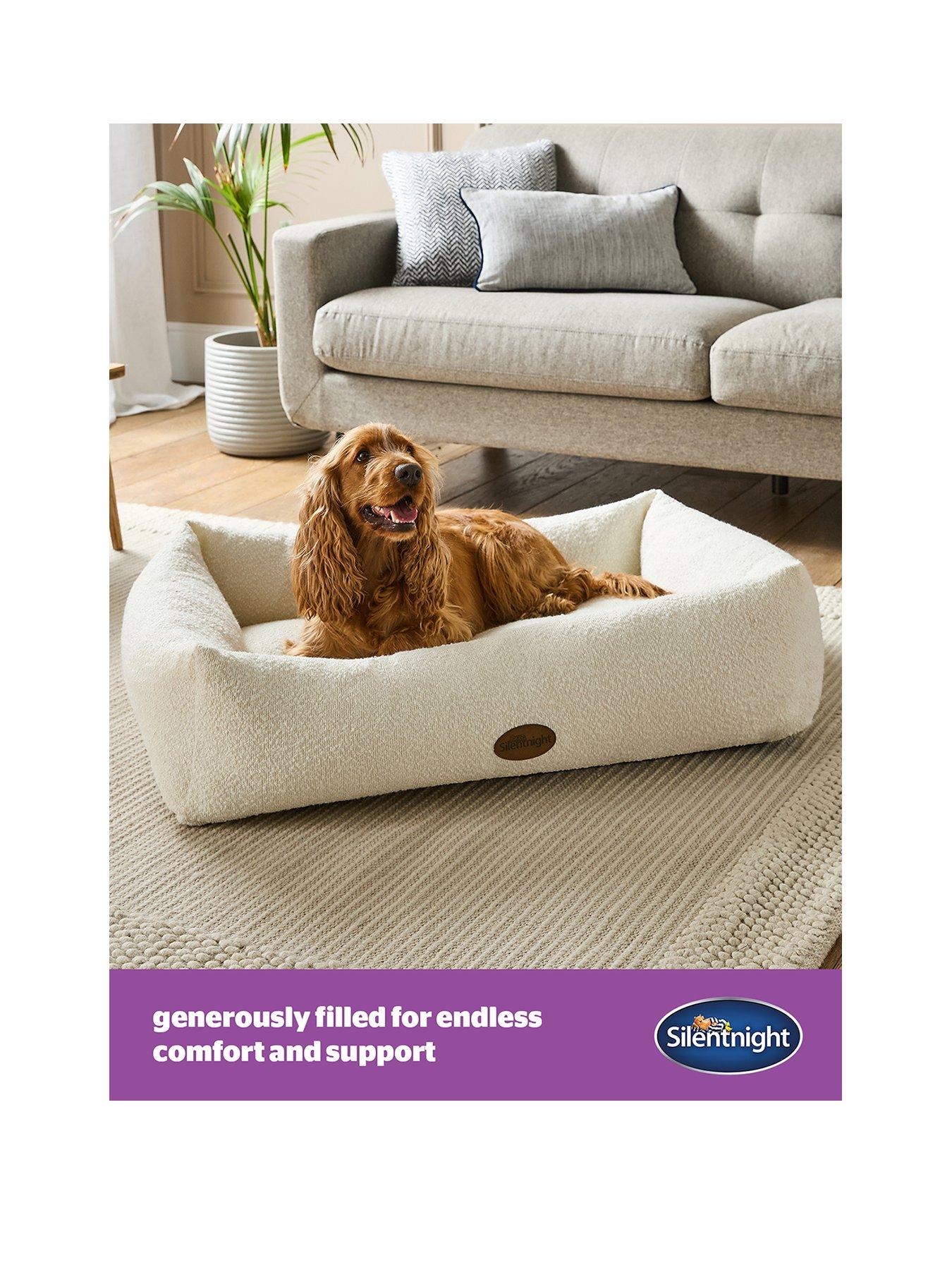 Image 2 of 7 of Silentnight Silentnight Ultimate Deep Sleep Boucle Box Pet Bed - Natural