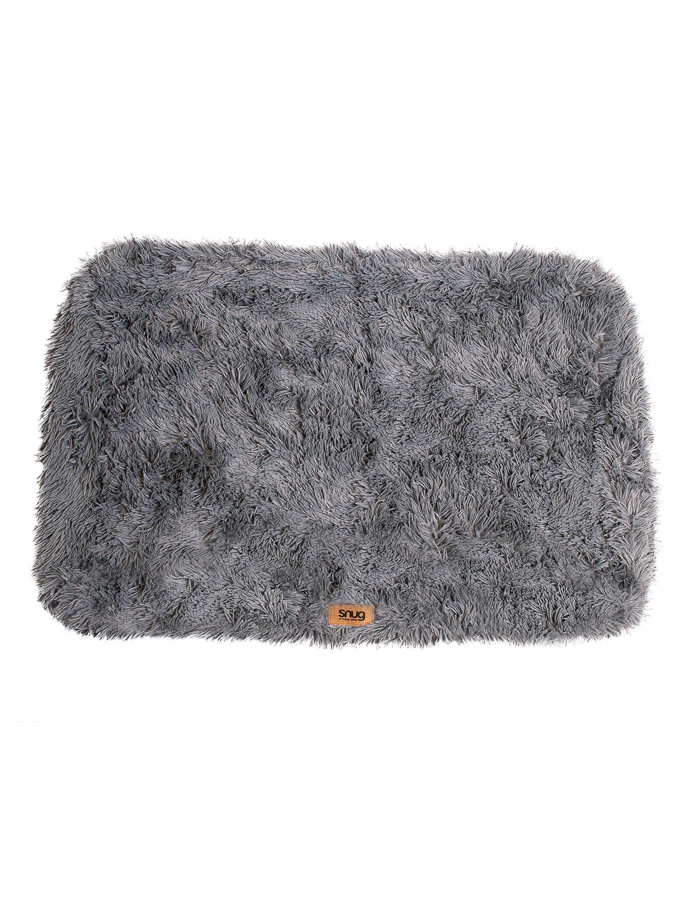 Image 6 of 6 of Snug Snug Furry Friends Super Fluffy Replacement Pet Bed Cover - L