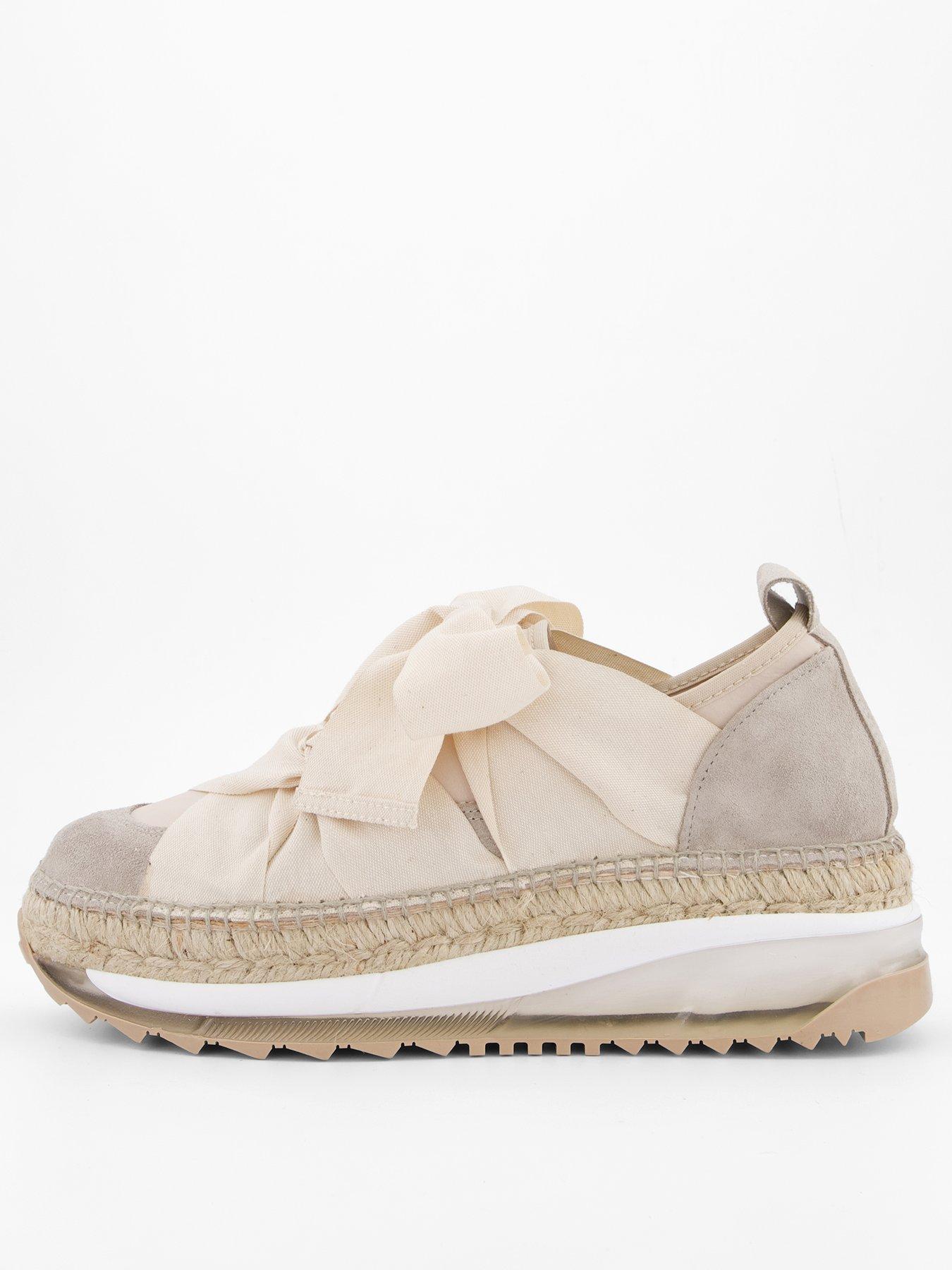 FREE PEOPLE Chapmin Espadrilles - Cream