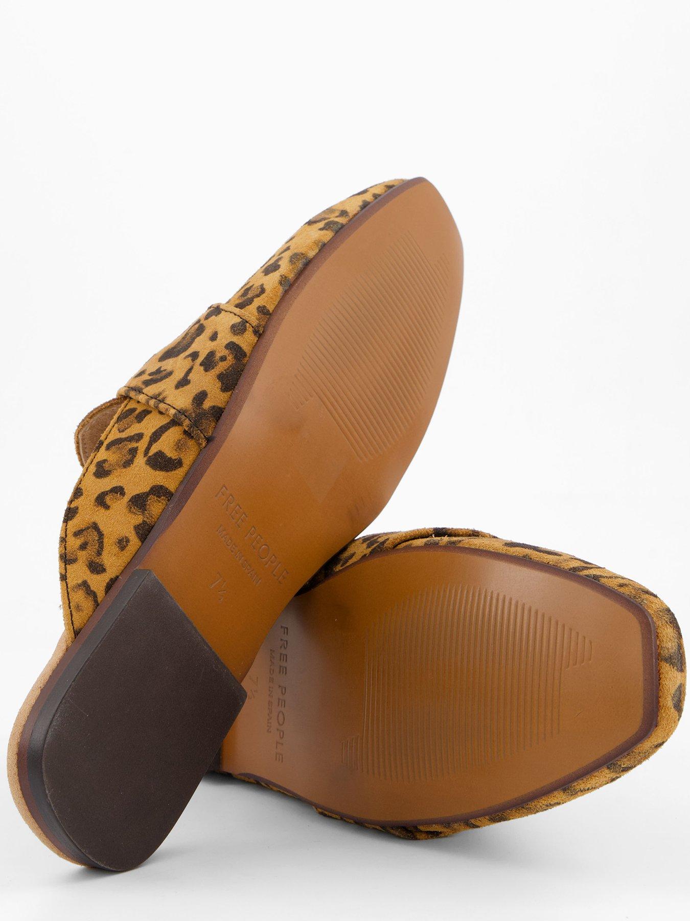free-people-at-ease-embossed-loafer-multidetail